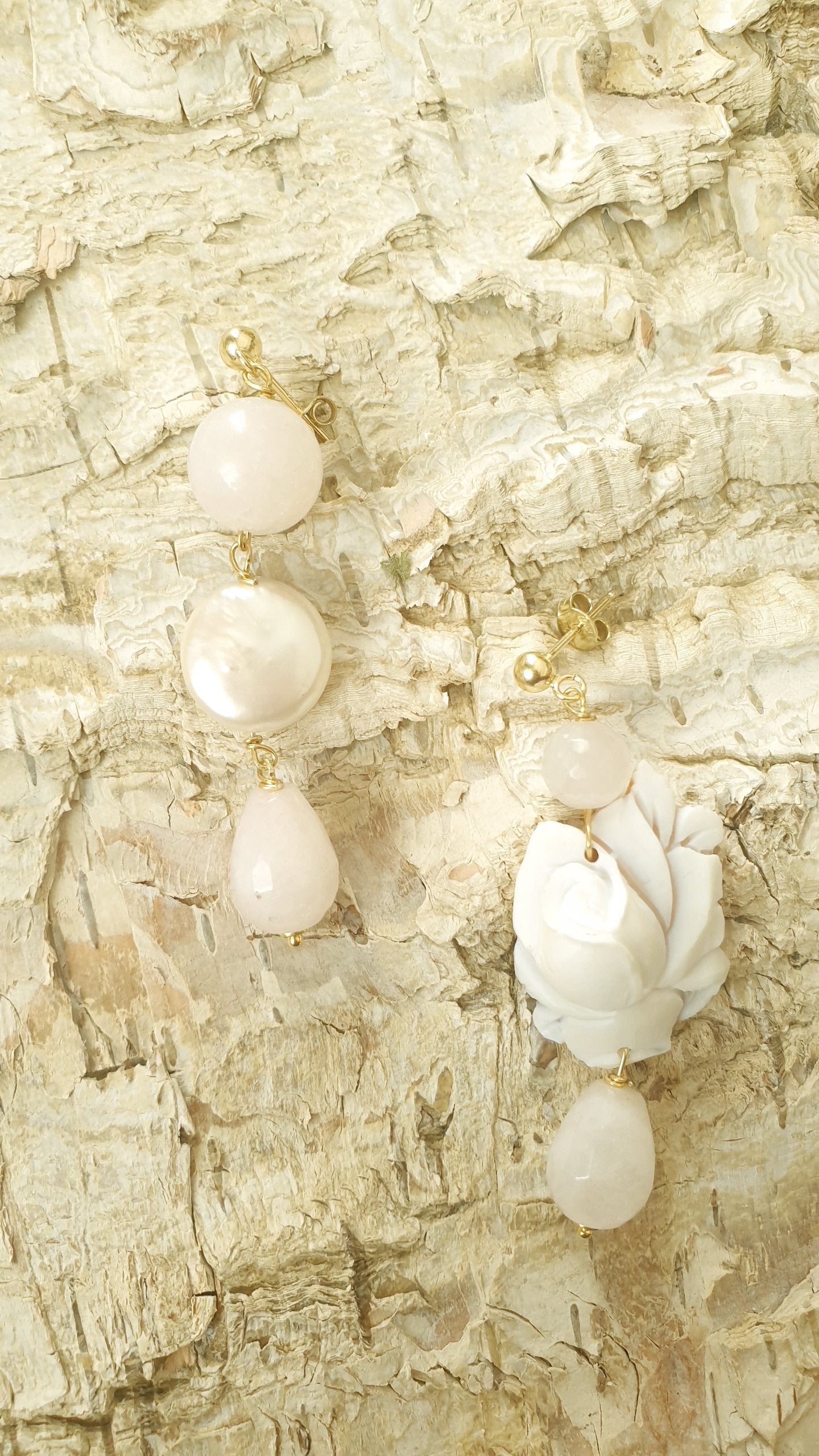 Orecchini in argento con cammeo, quarzo rosa, madreperla