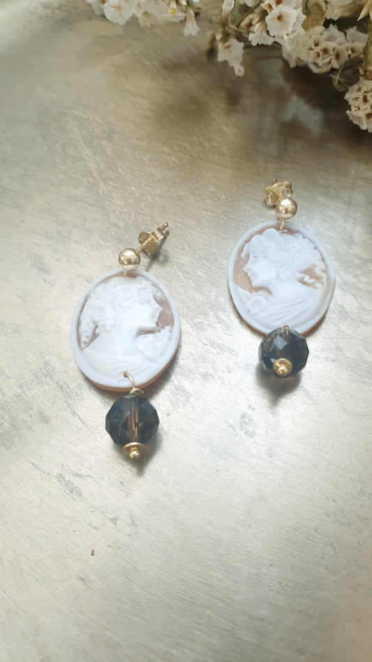 Orecchini in argento con cammei e quarzo fumo