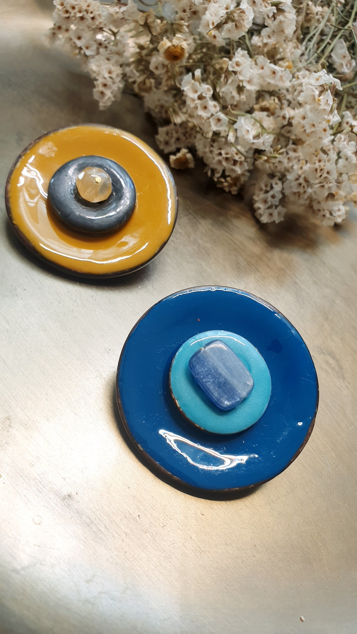 Spille con semi laccati