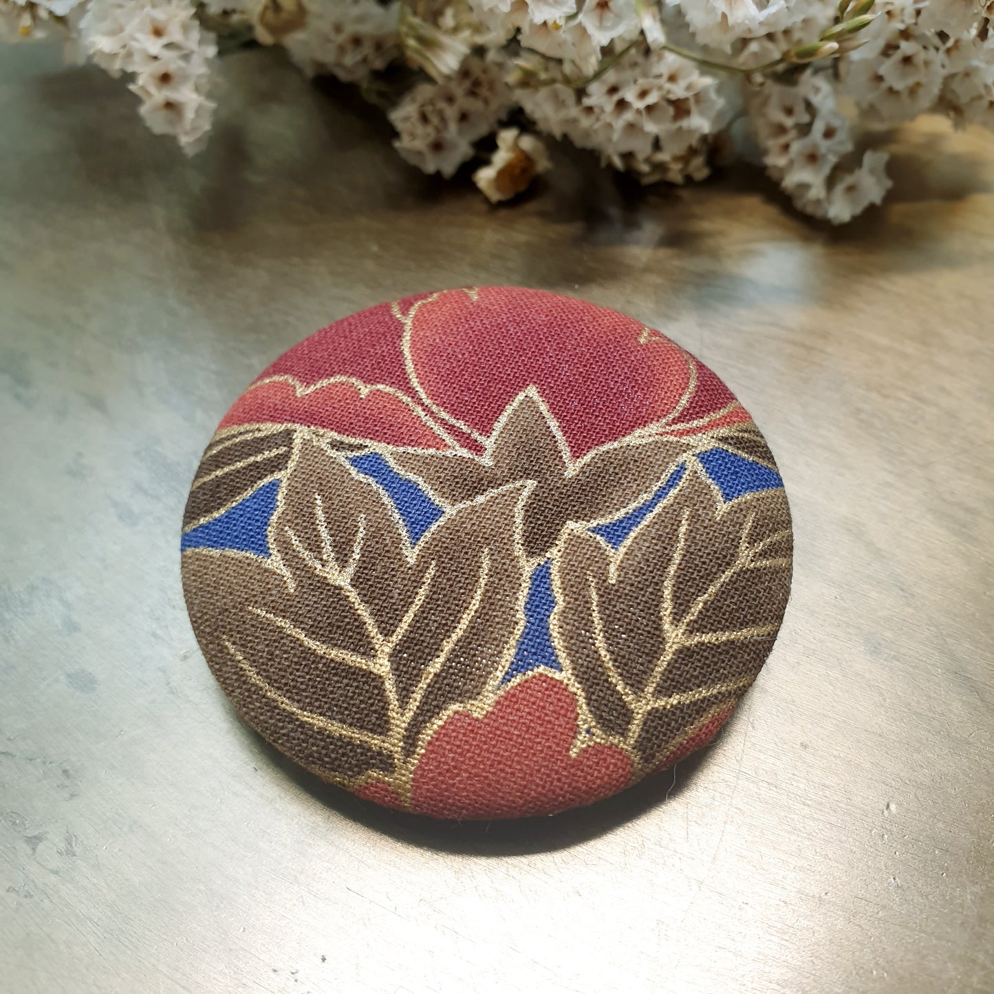 Spilla/bottone in stoffa giapponese