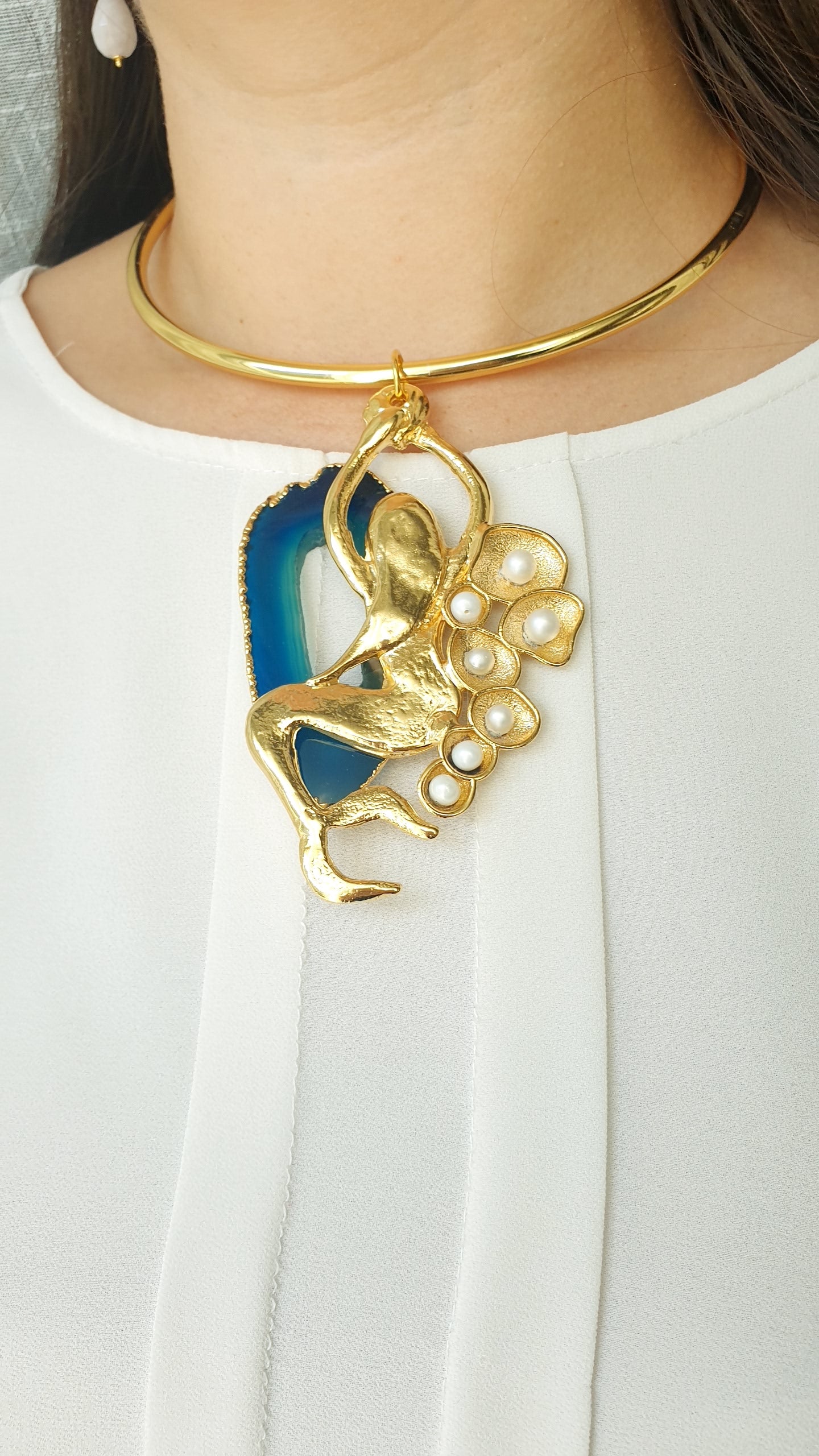 Bellissima collana con sirena e drusa di agata blu