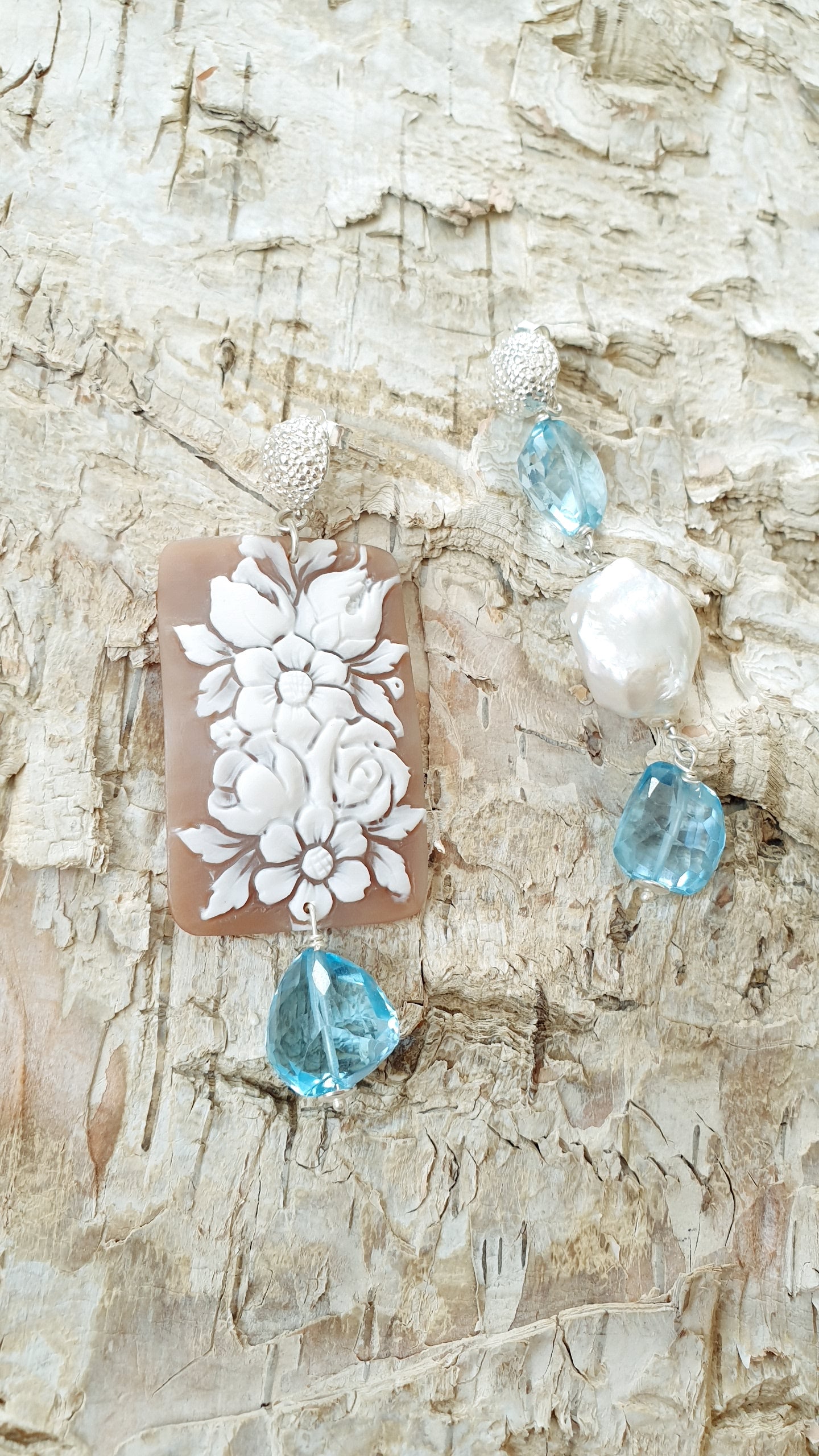 Bellissimi orecchini in argento con cammeo originale, perla e ossidiana