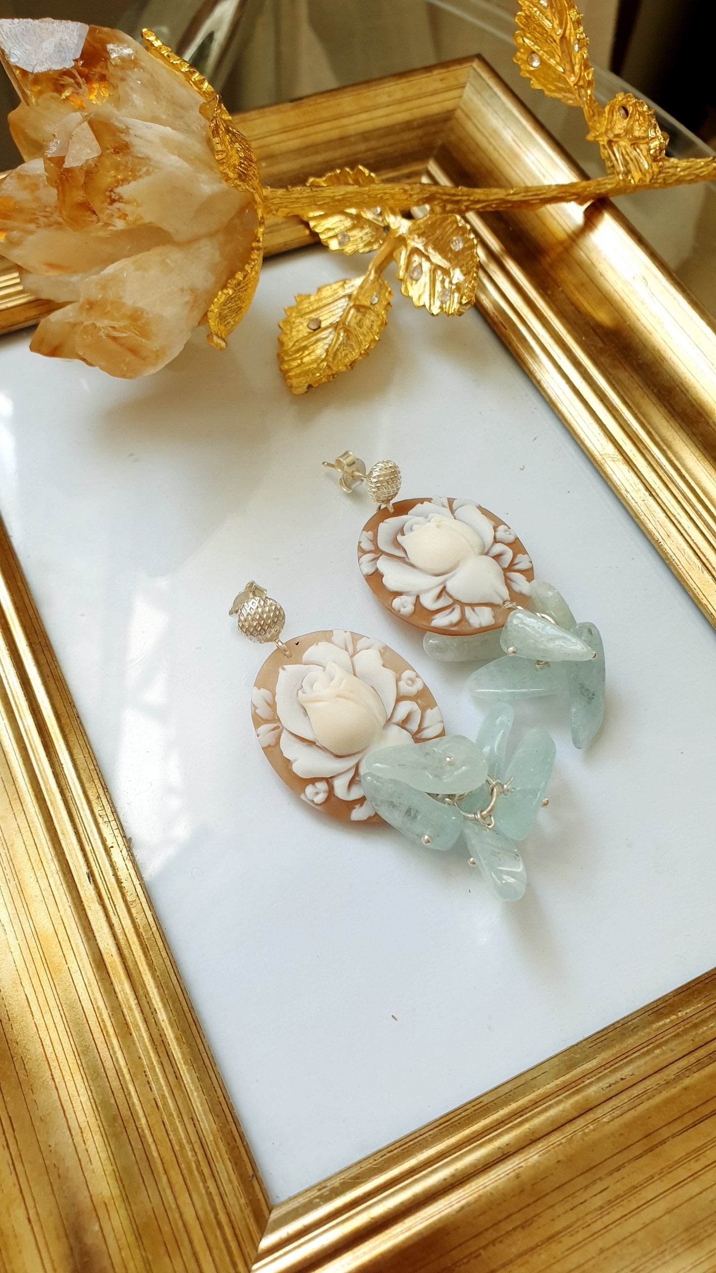 Favolosi orecchini in argento con cammei e acquamarina