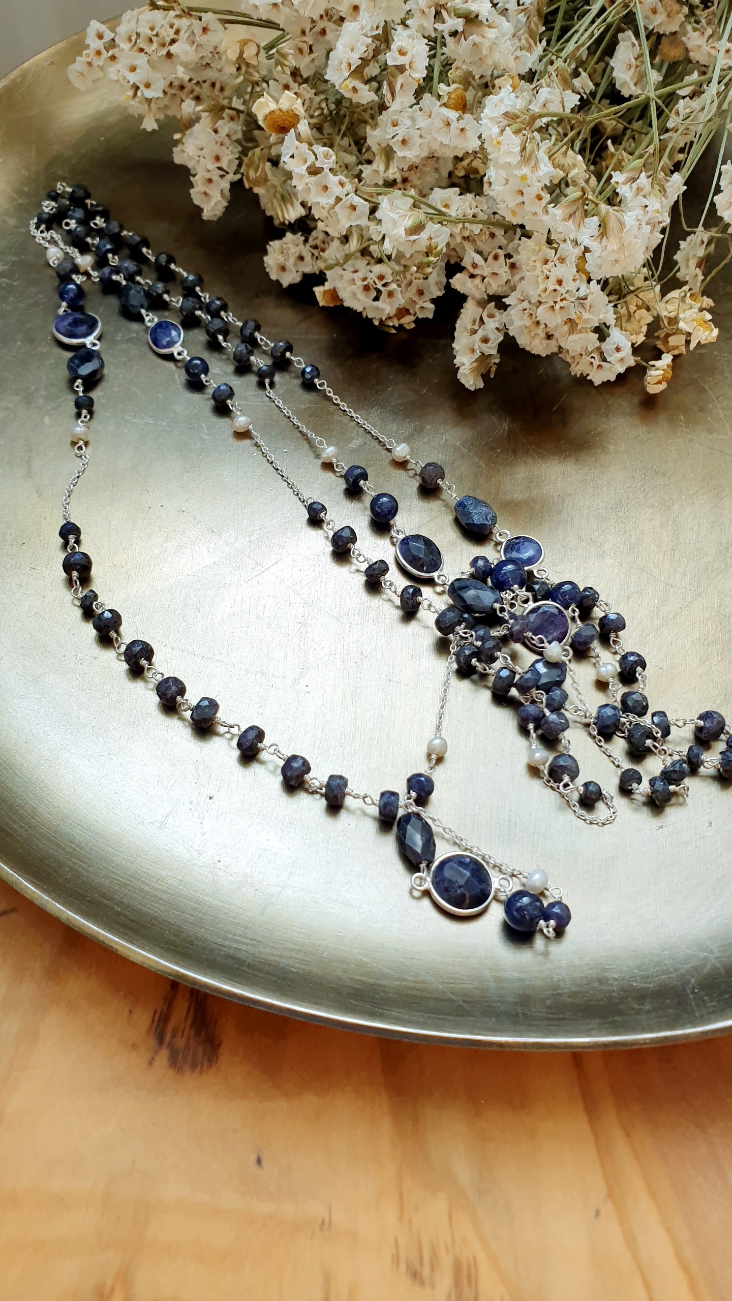 Lunga collana in argento con lapislazzuli