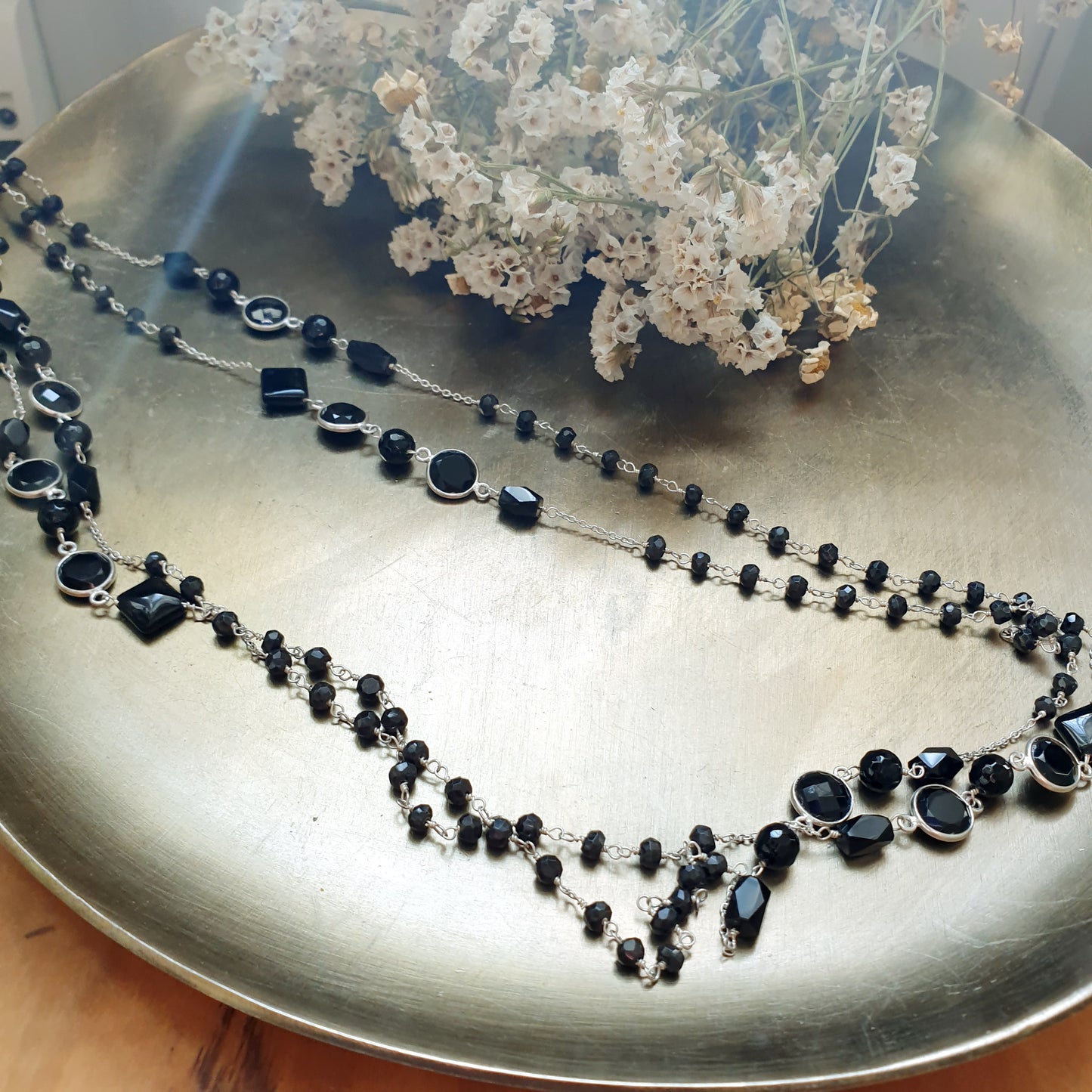 Lunga collana in argento con onice