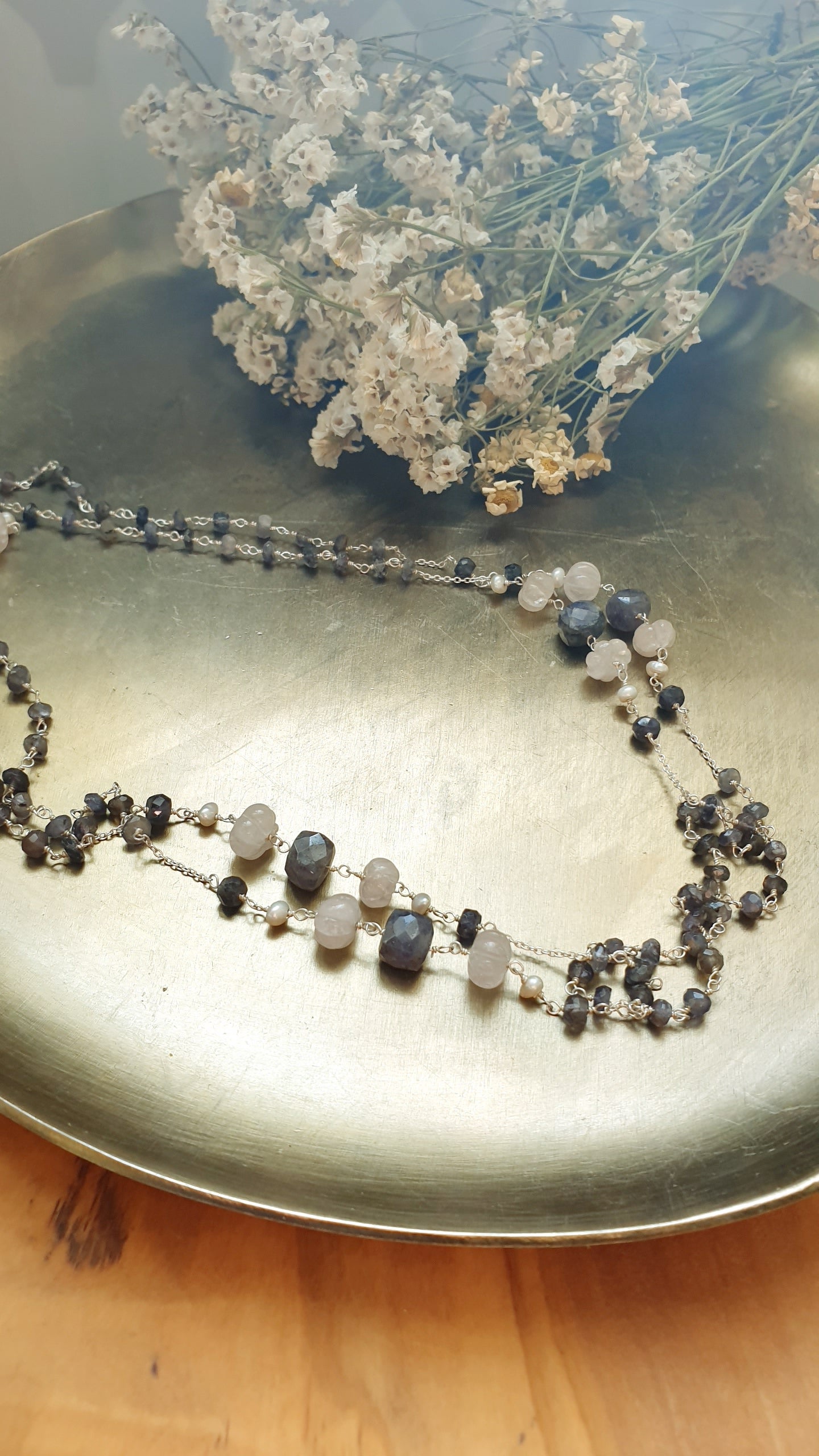 Lunga collana in argento con labradorite e pietra di luna