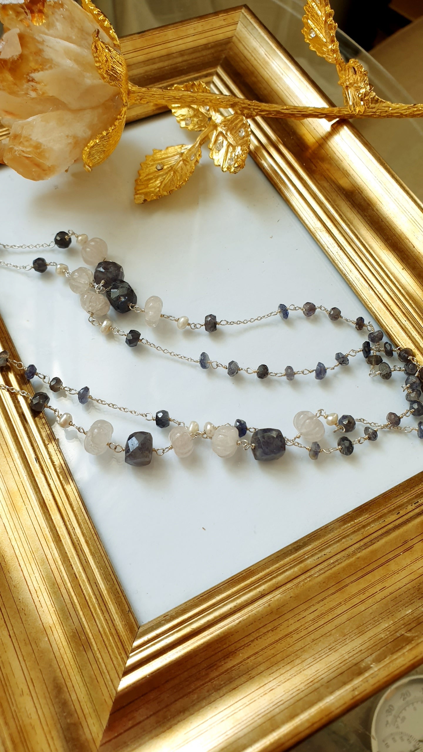 Lunga collana in argento con labradorite e pietra di luna