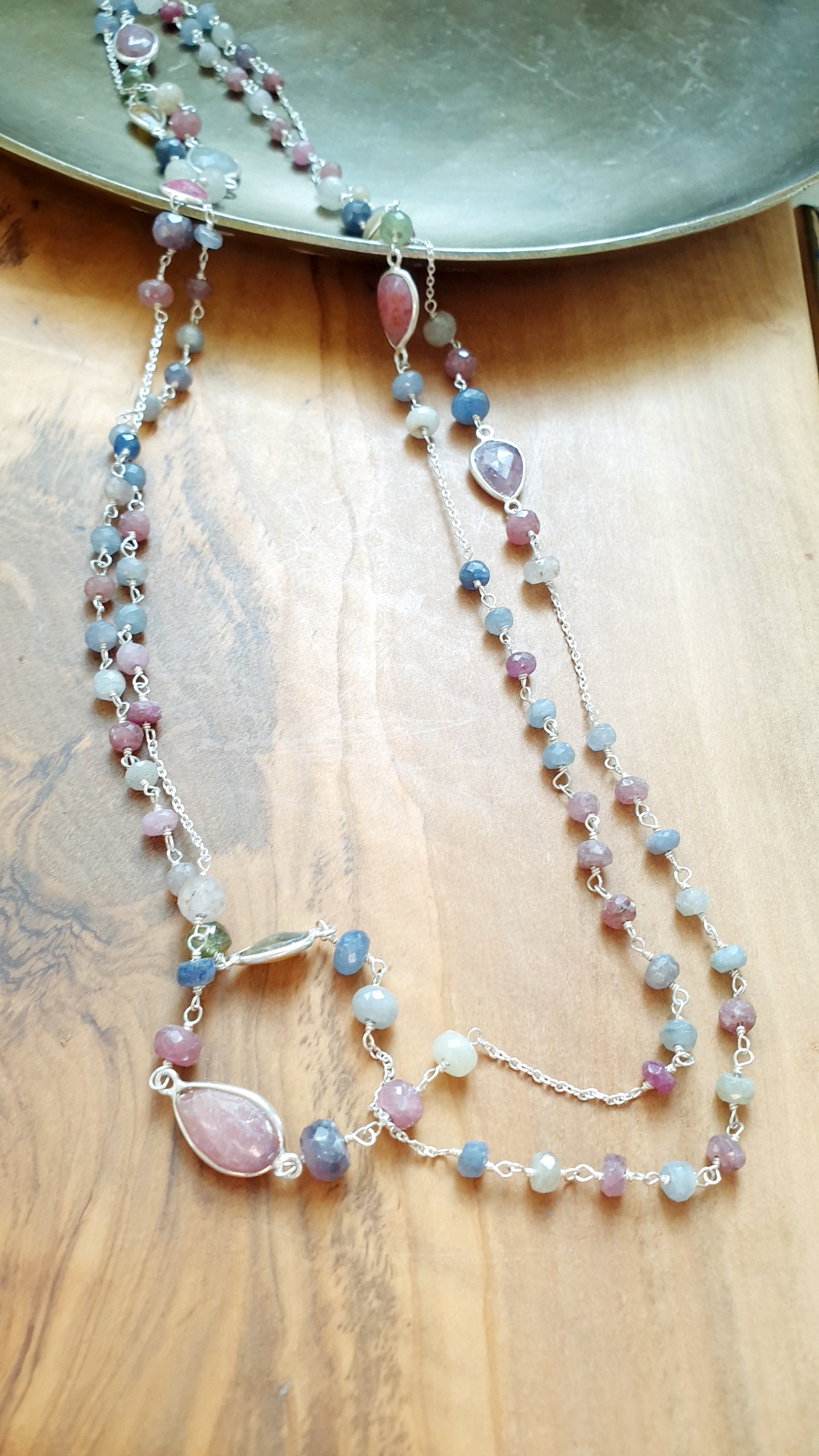 Lunga collana in argento con tormaline