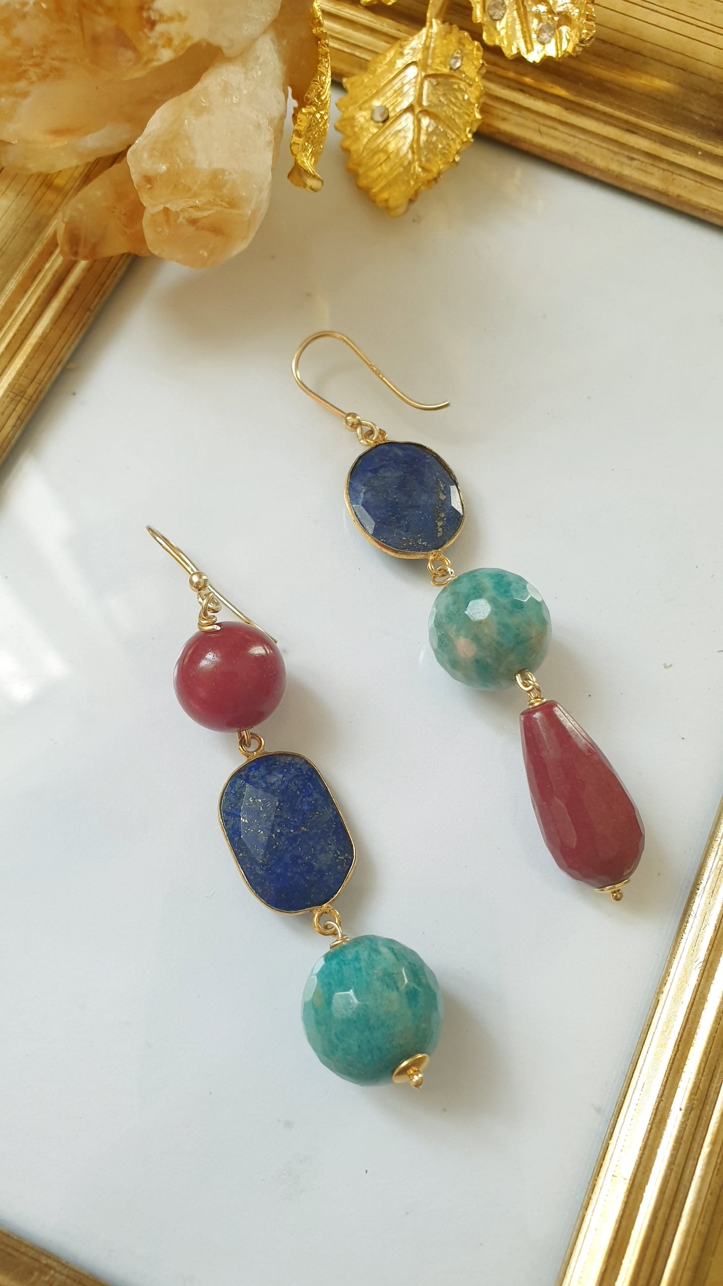 Orecchini  in argento con giada, lapilazzuli, amazzonite.