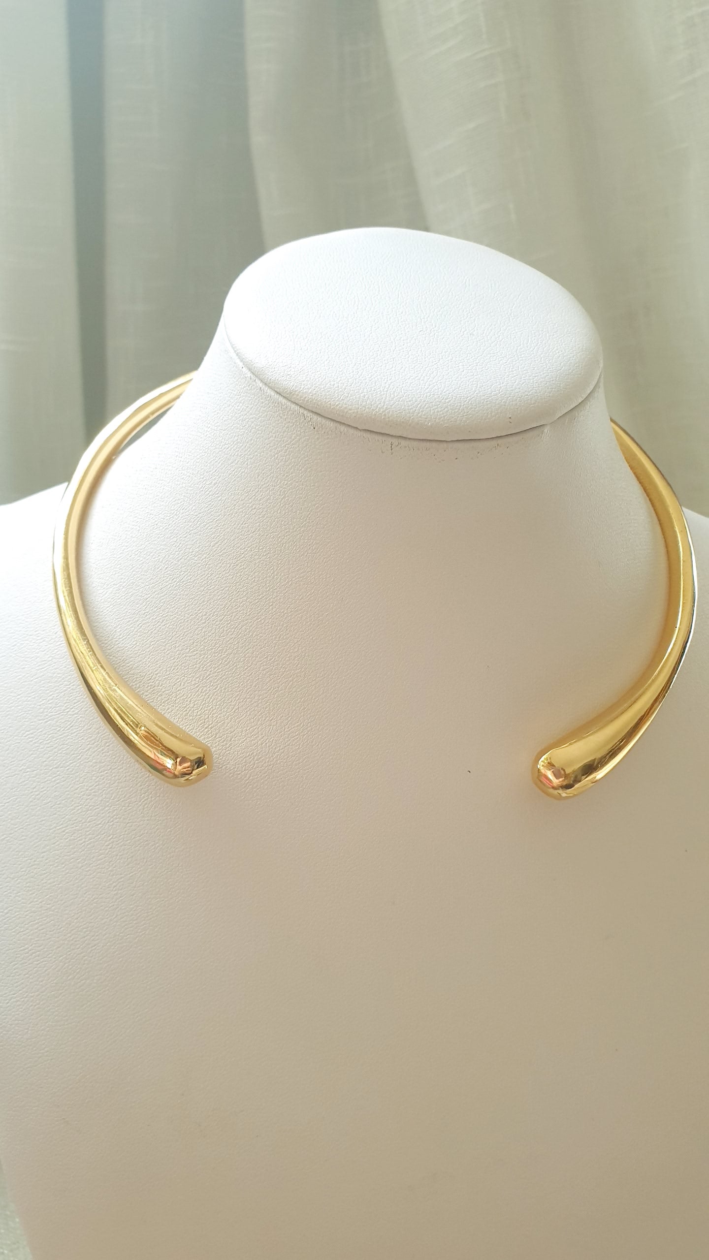 Girocollo in ottone placcato oro