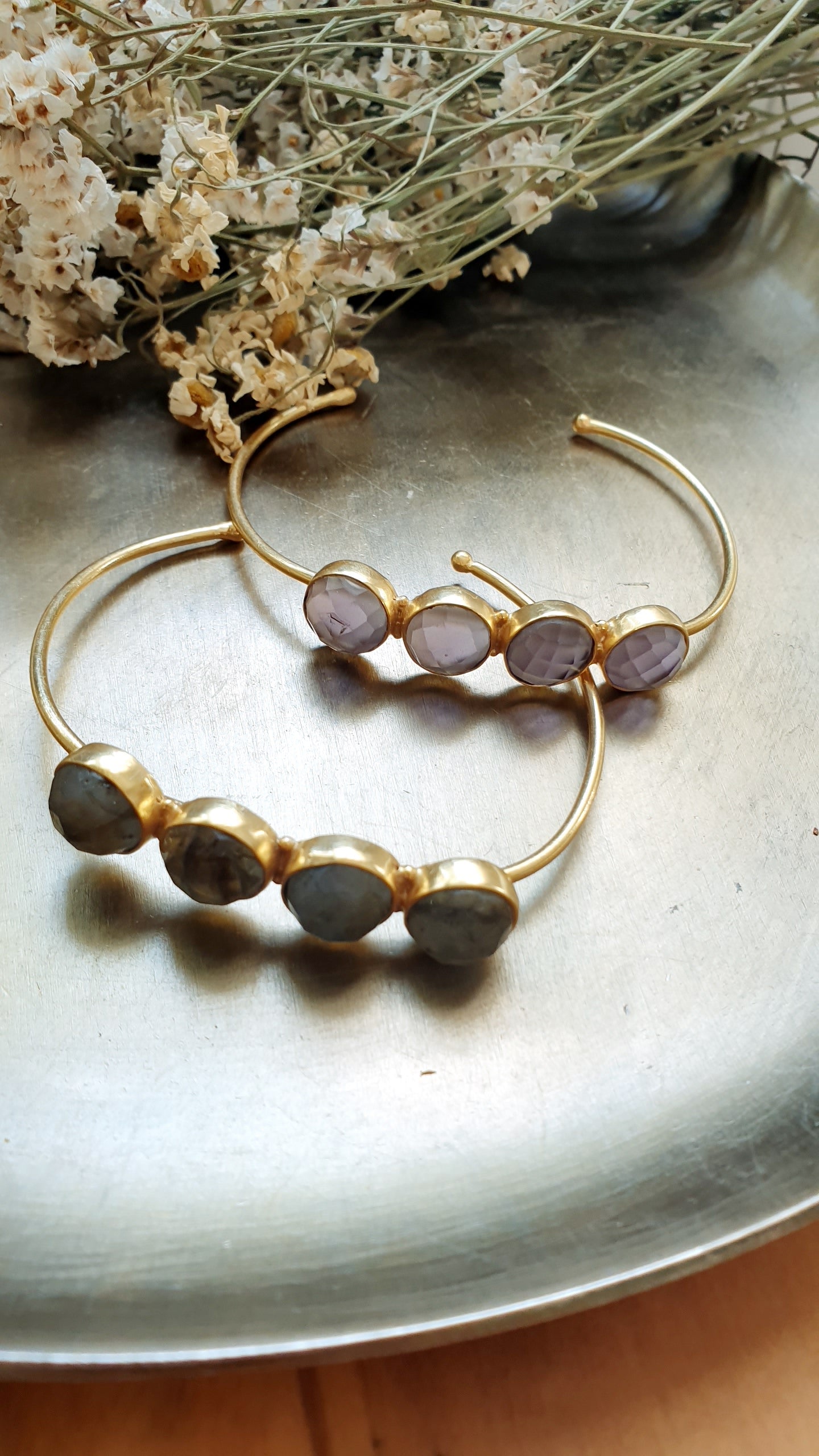 Bracciale in ottone con ametiste o labradorite