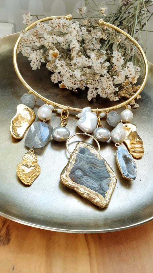 Collana placcata oro con druse e perle