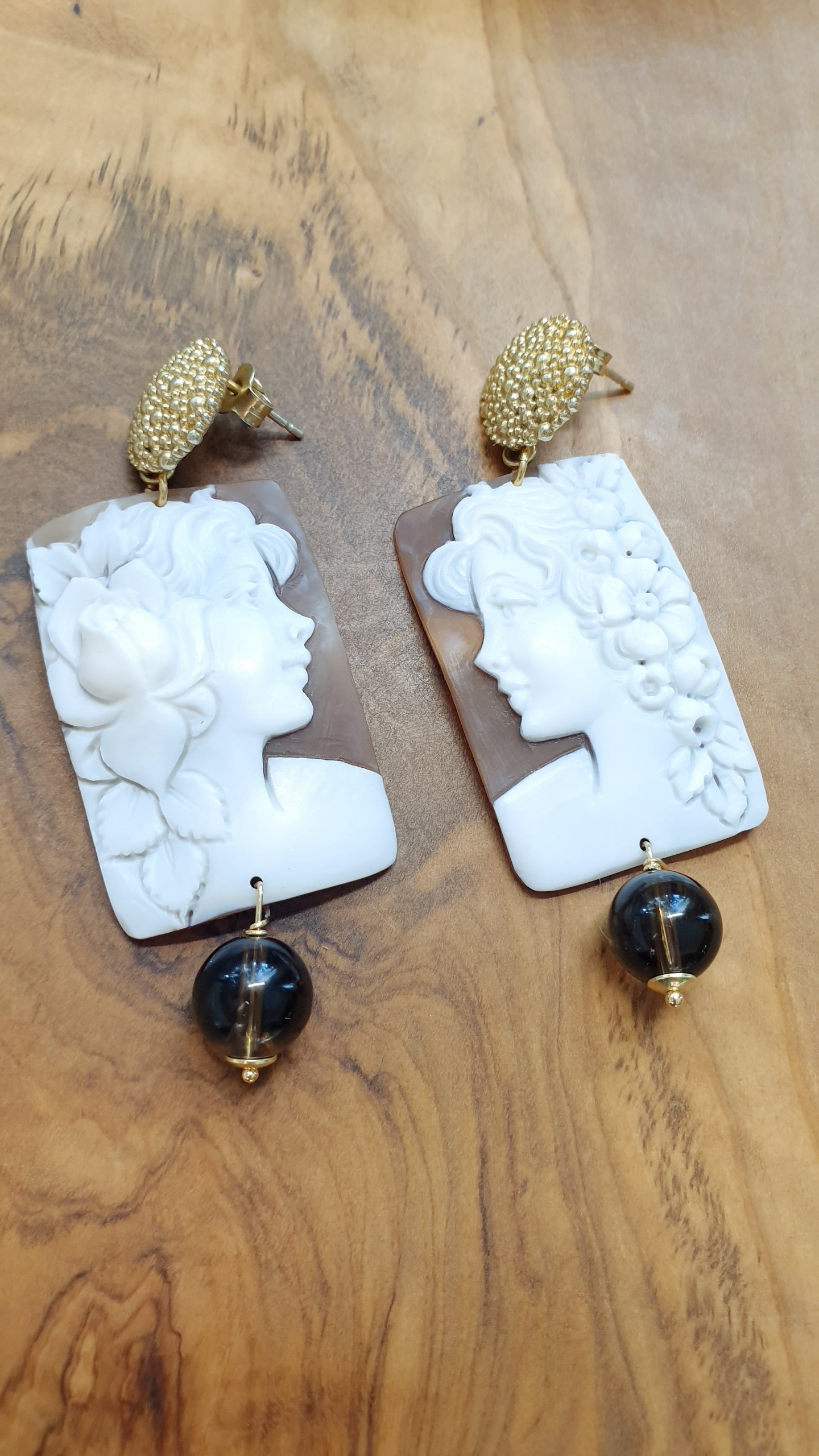 Orecchini in argento con cammei originali e quarzo fumo