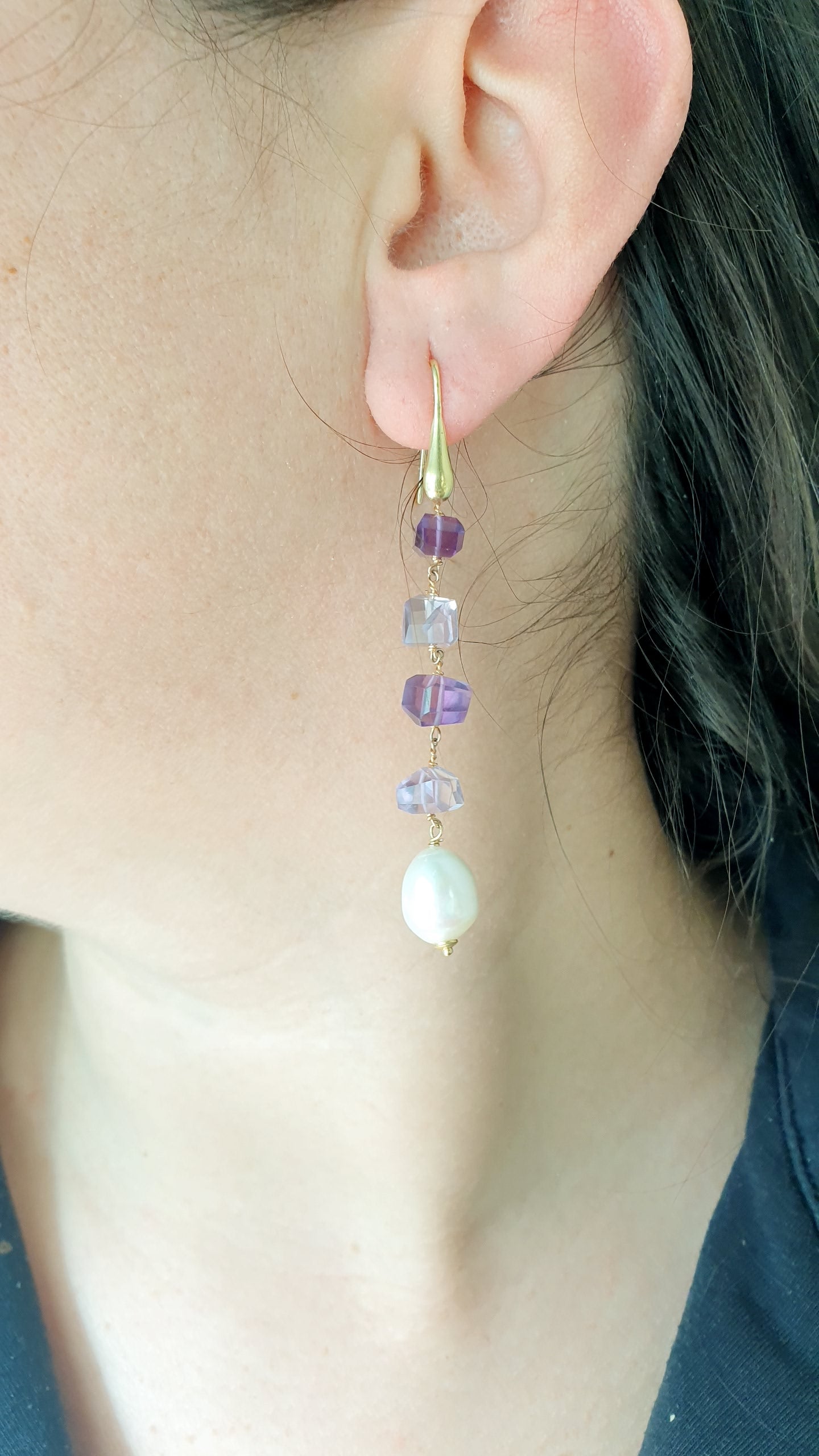 Orecchini in argento con cammeo, ametista, perle.