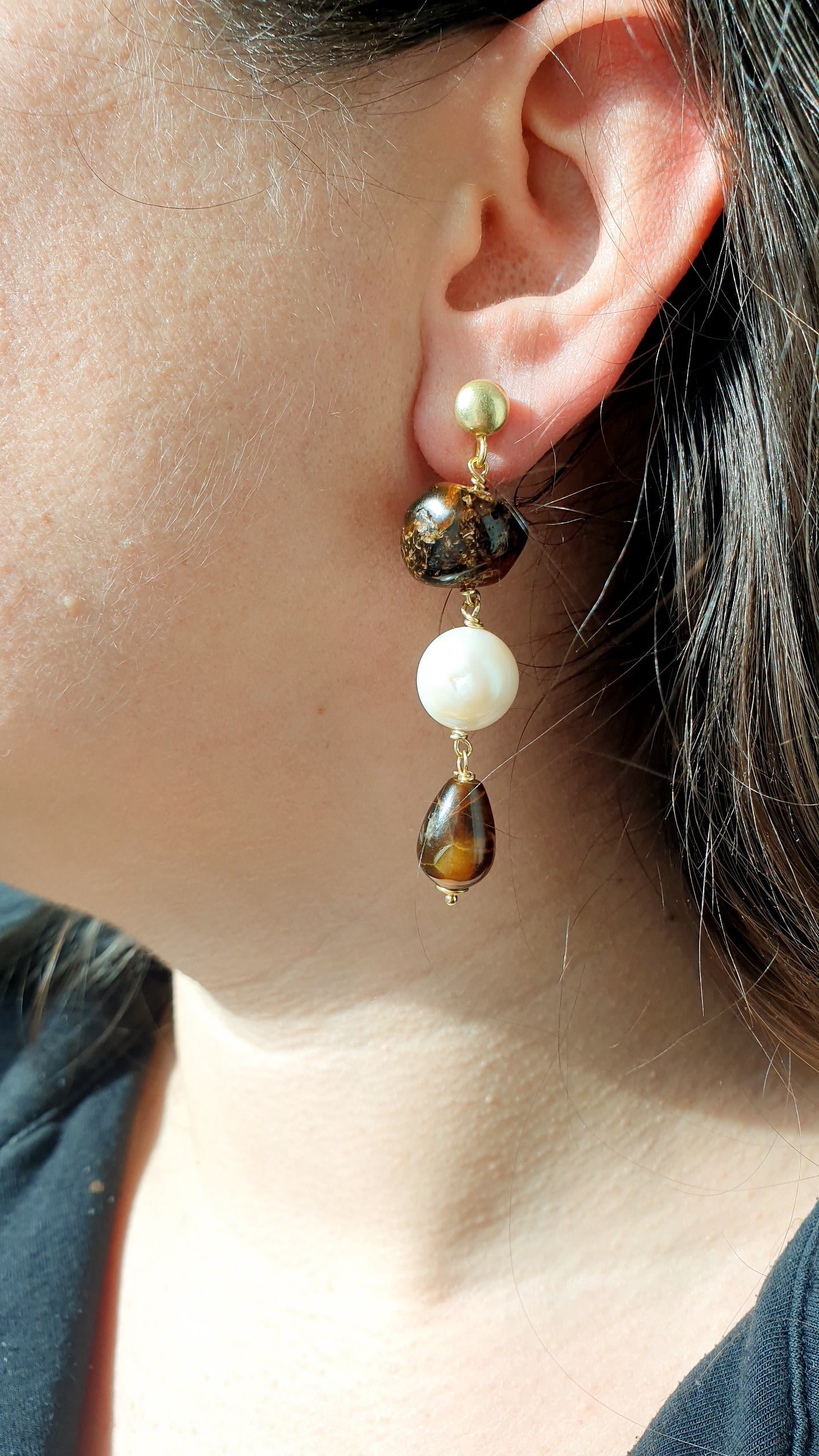 Orecchini in argento con cameo originale, ambra, perla, agate.