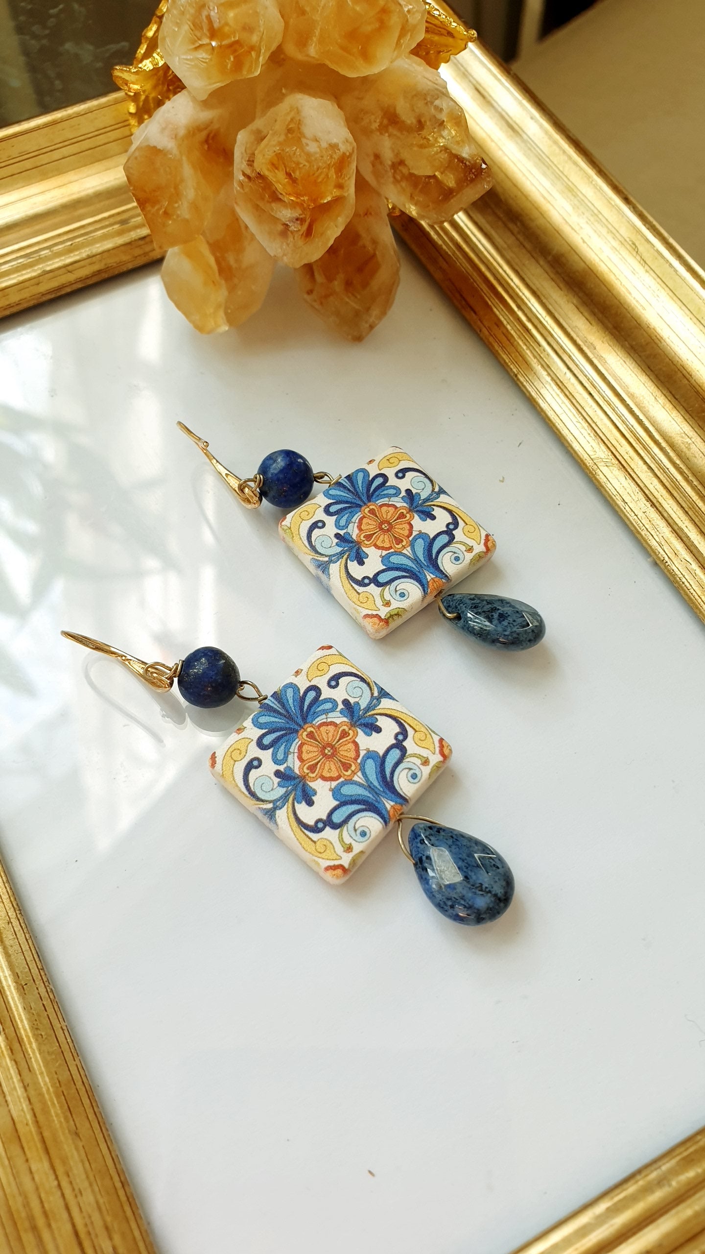 Orecchini in ottone cn ceramica e lapis