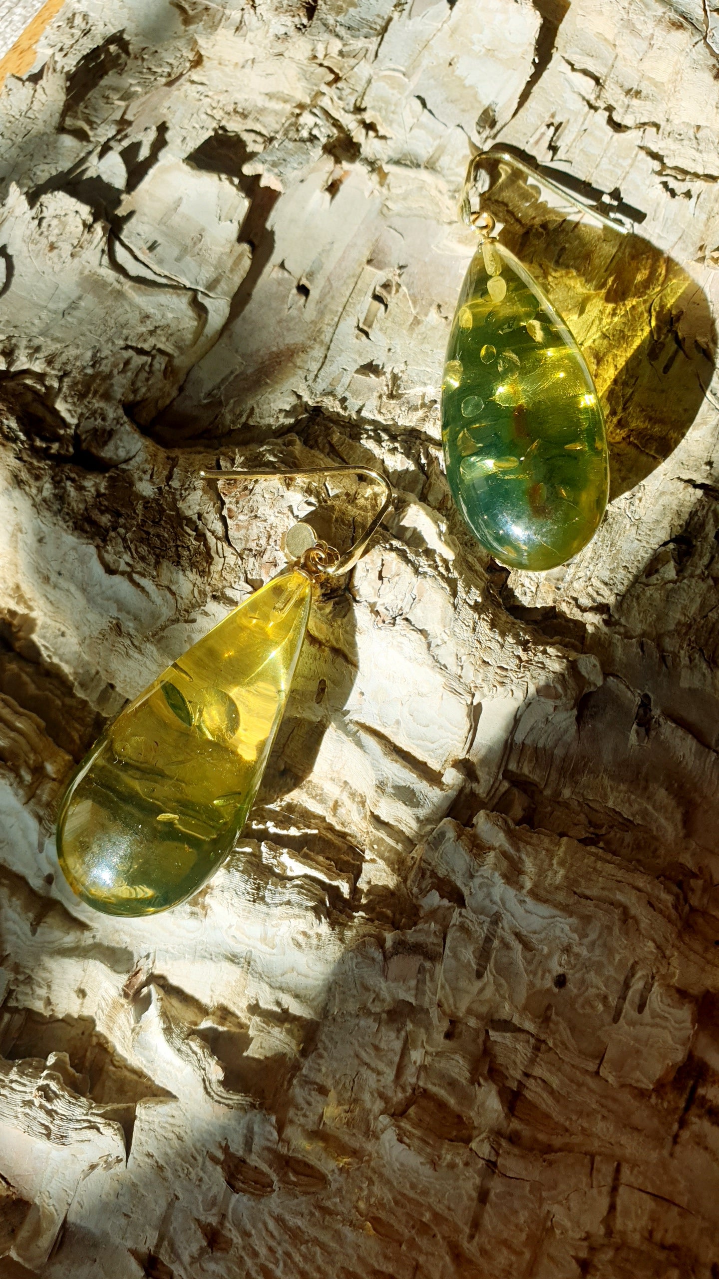 Orecchini in argento e ambra verde