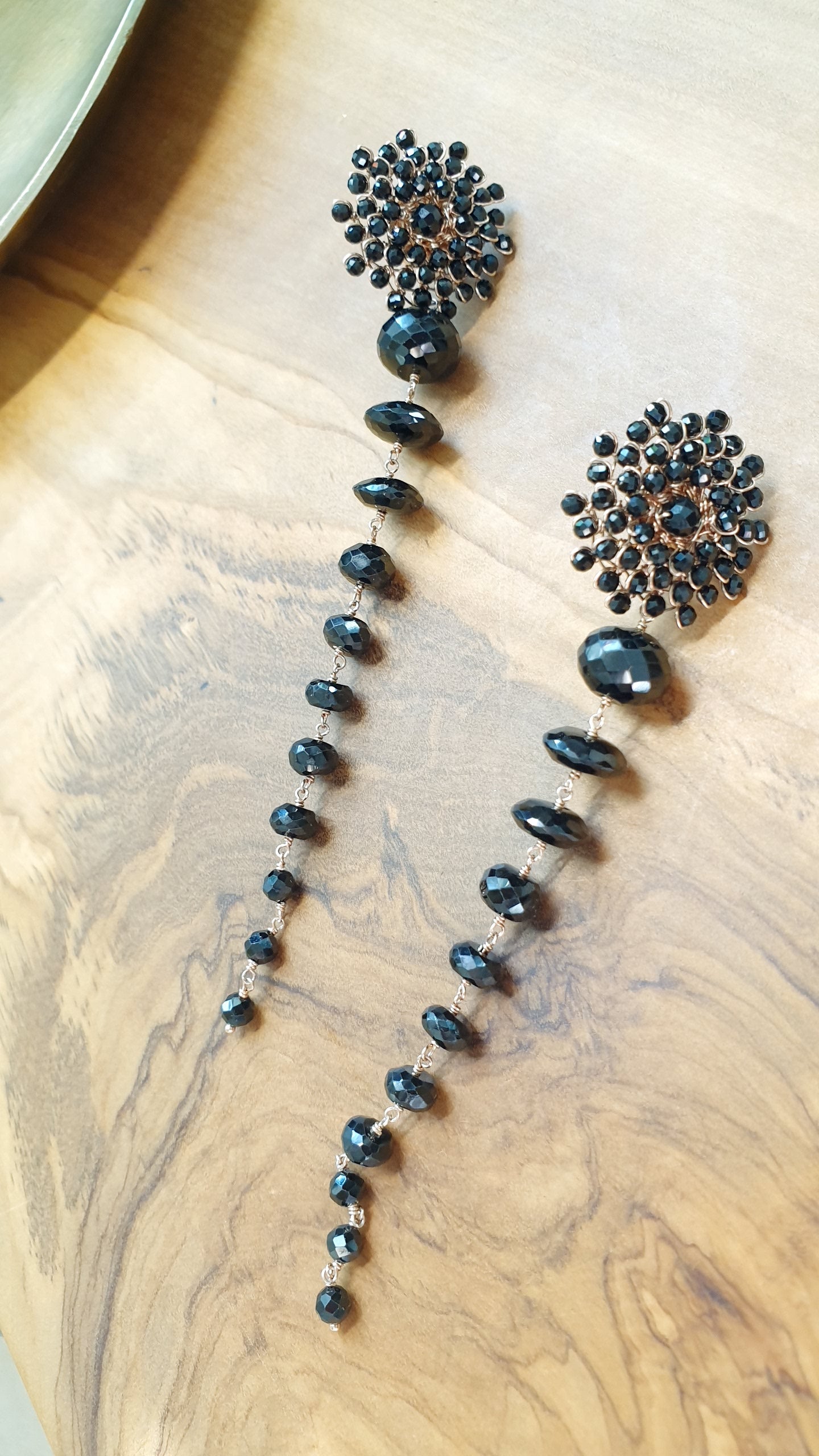 Spettacolari orecchini in argento e spinello