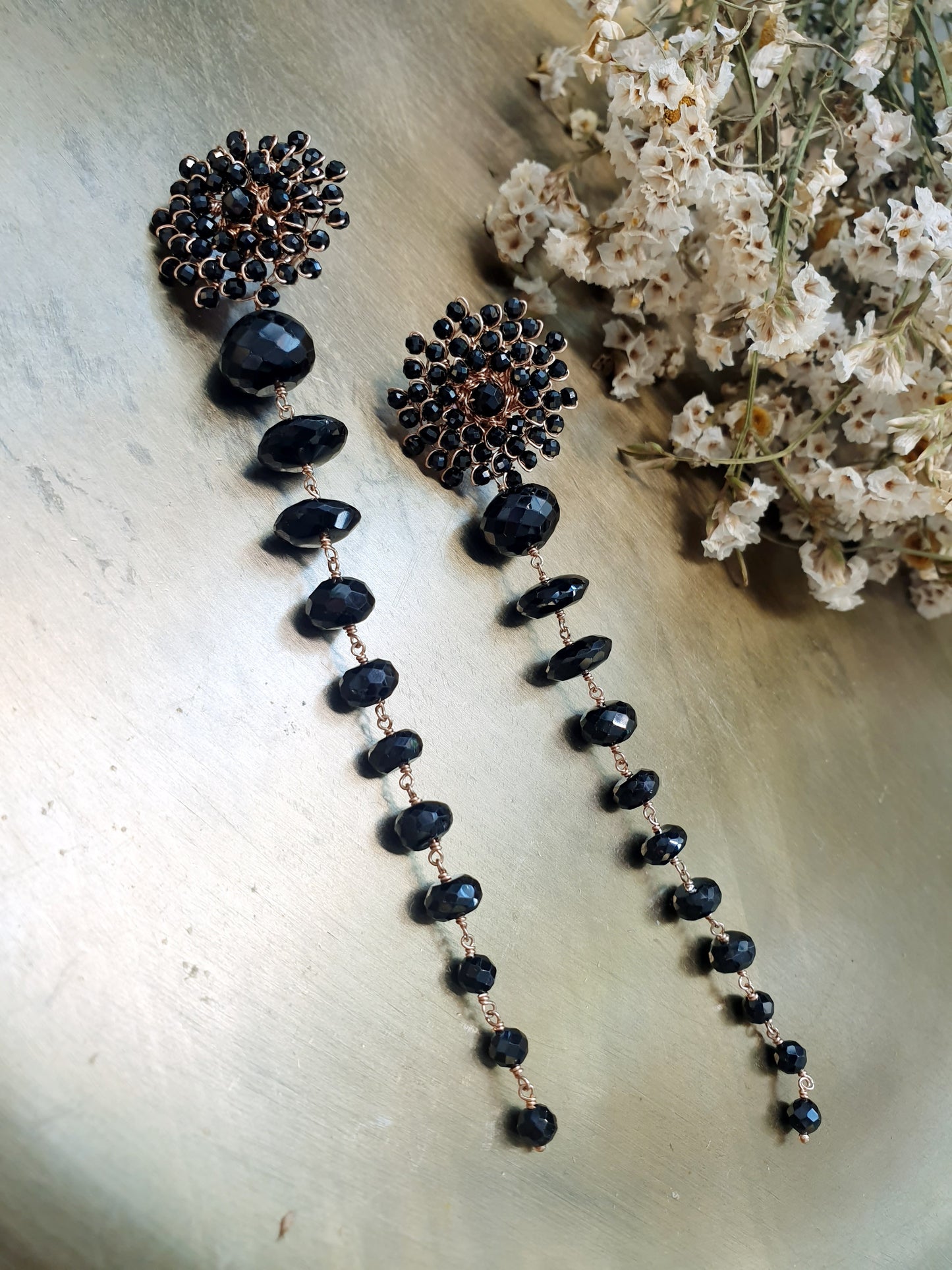 Spettacolari orecchini in argento e spinello