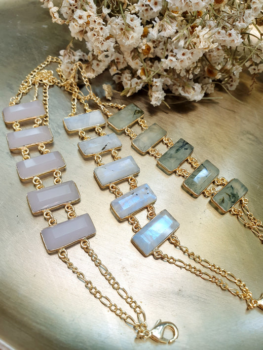 Bracciali in ottone con quarzo rosa e prehnite