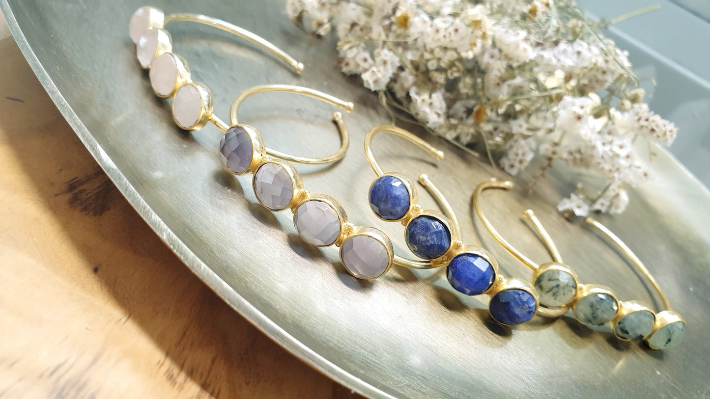 Bracciali in ottone con pietre dure