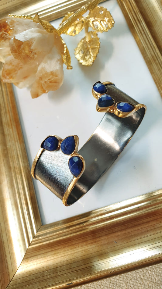 Bracciale a fascia  in ottone brunito e lapis