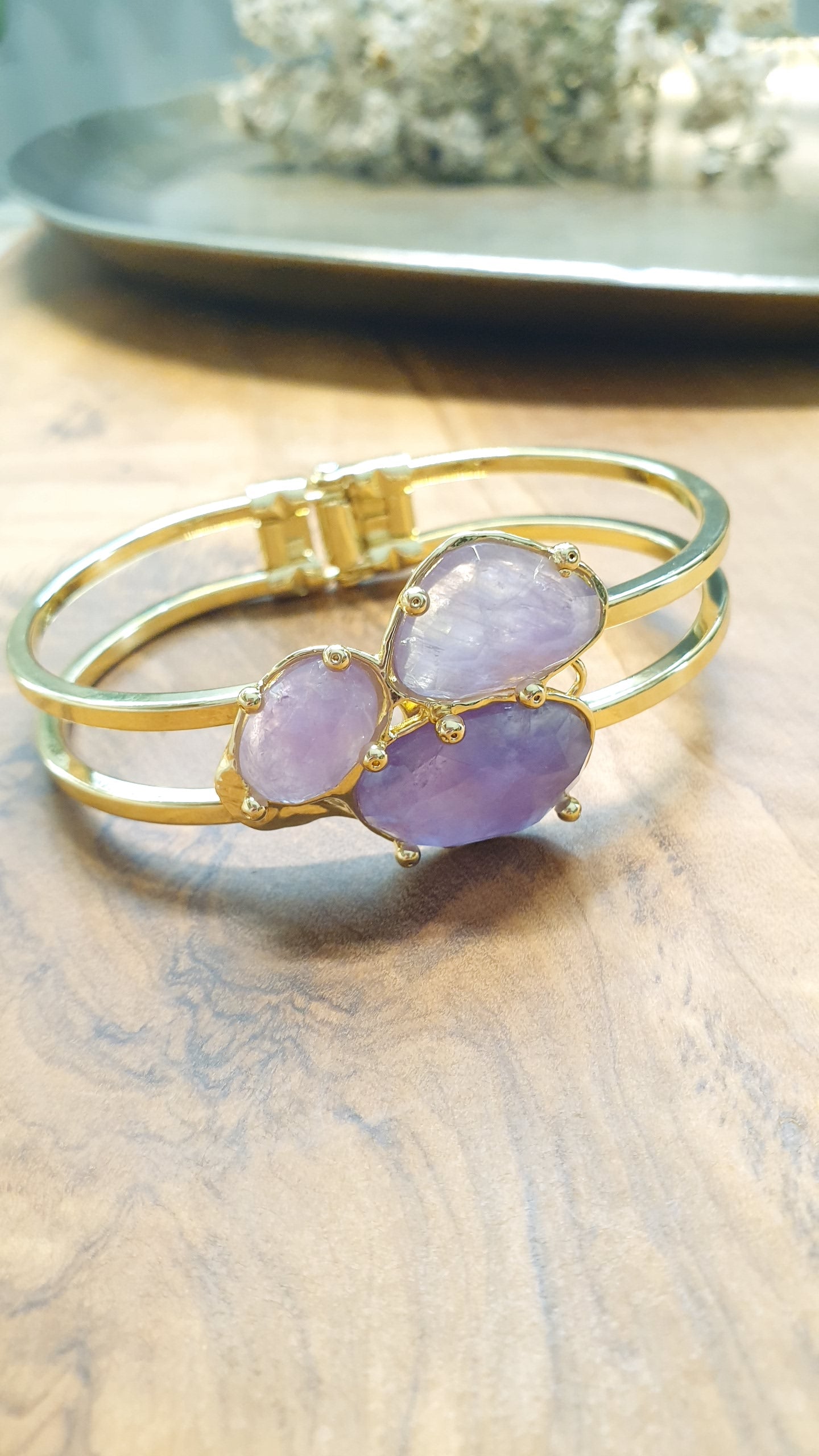 Bracciale in bronzo con ametiste