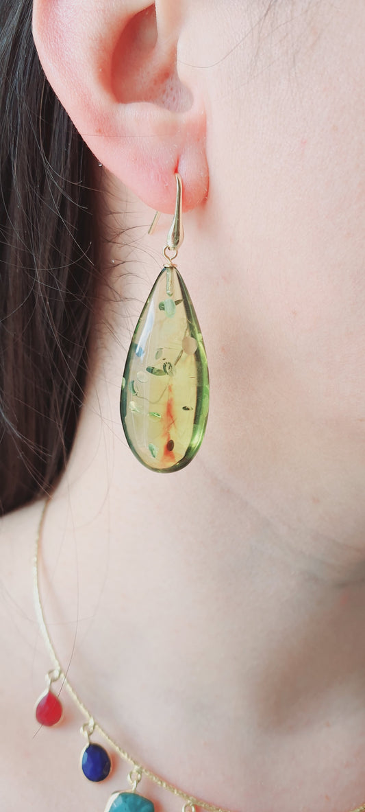 Orecchini in argento e ambra verde