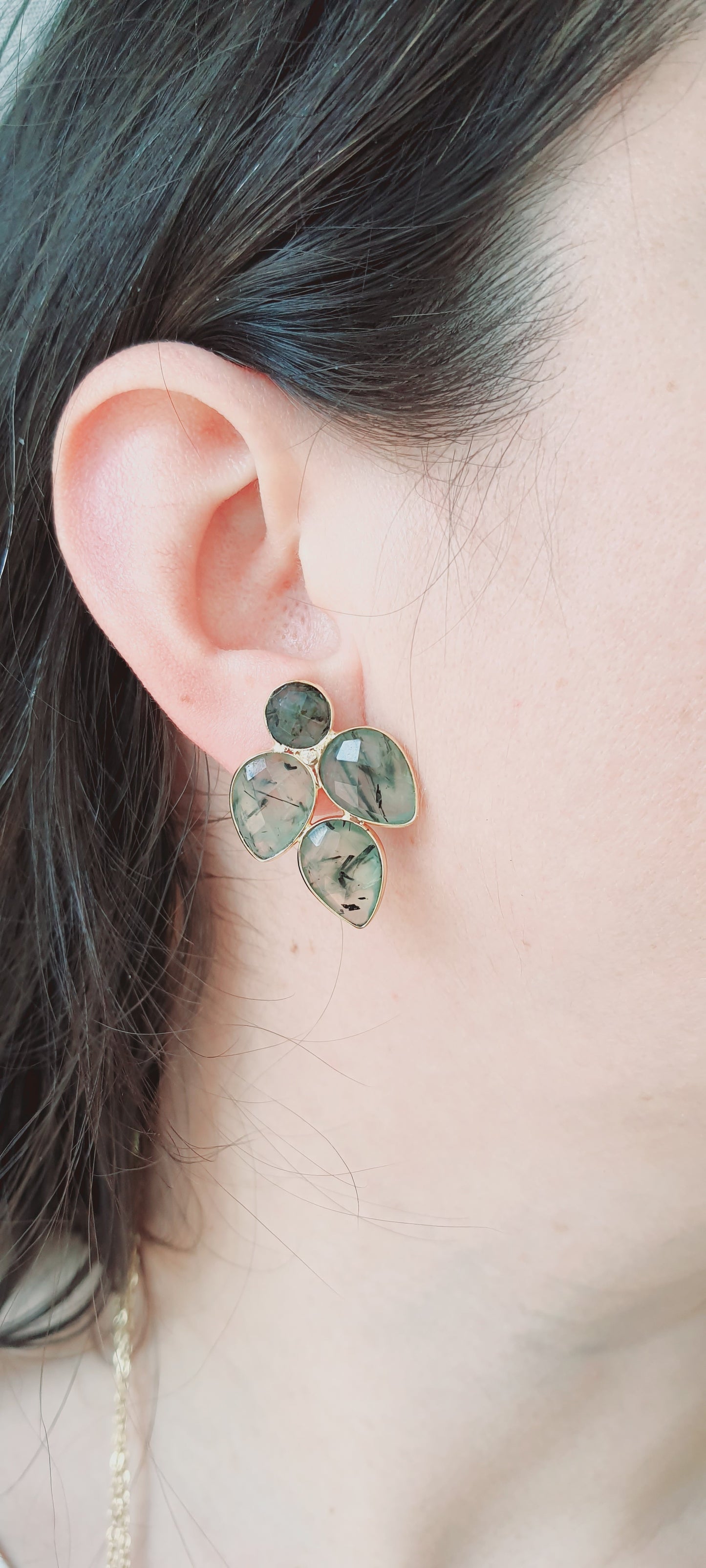 Orecchini in ottone con prehnite