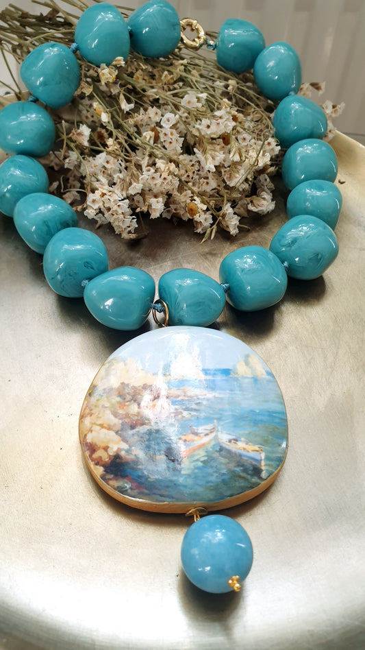 Collana in resina e angelite