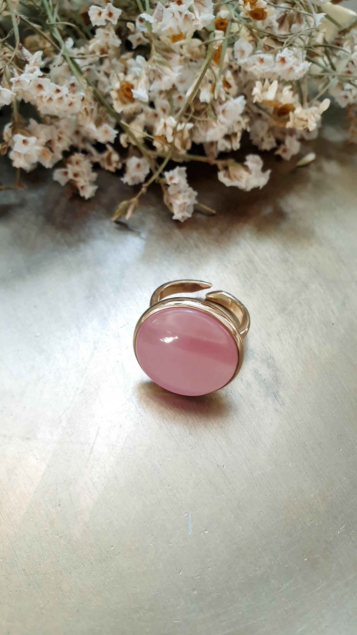 Anello in ottone con occhio di gatto