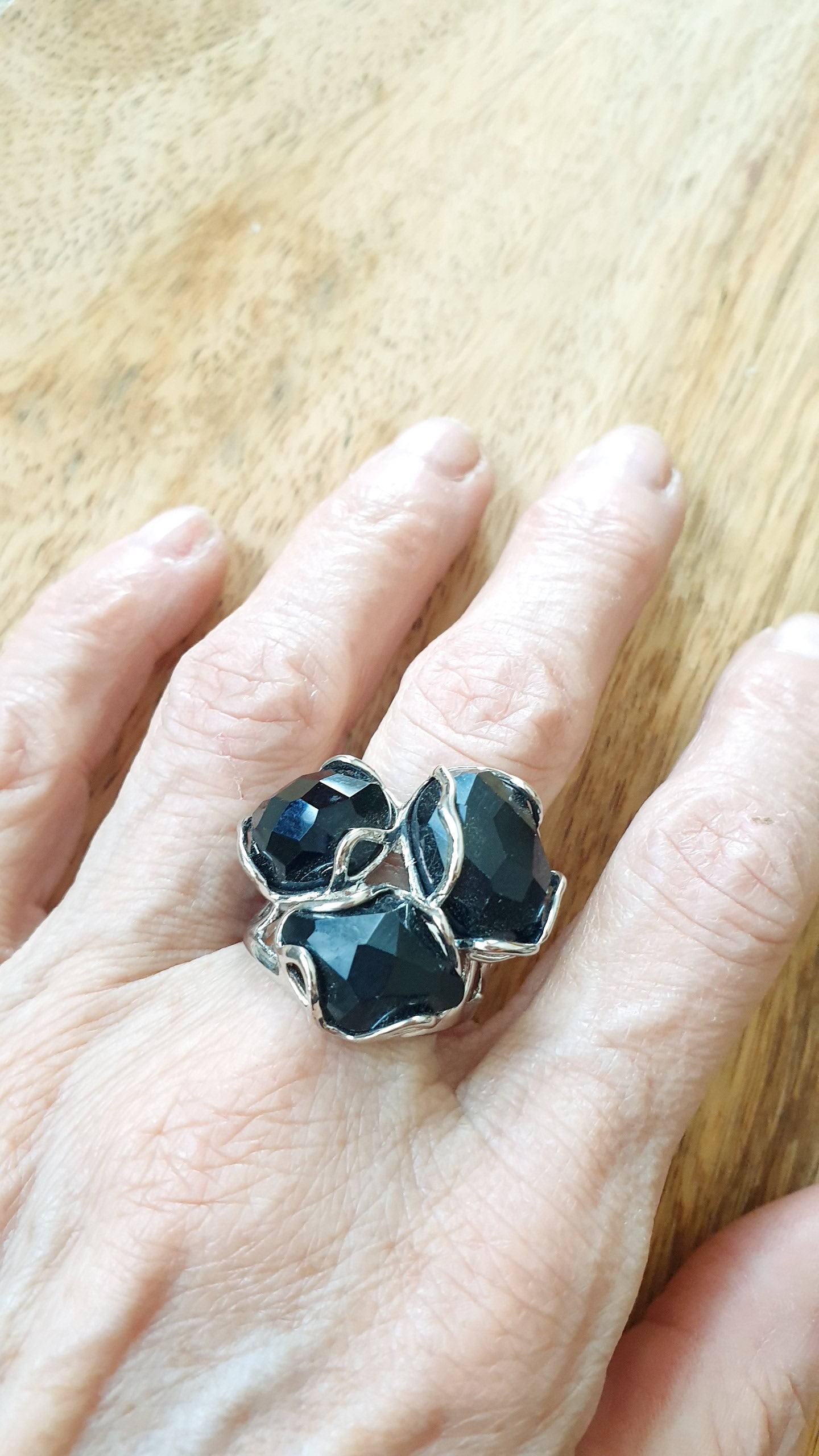 Anello in bronzo con onice