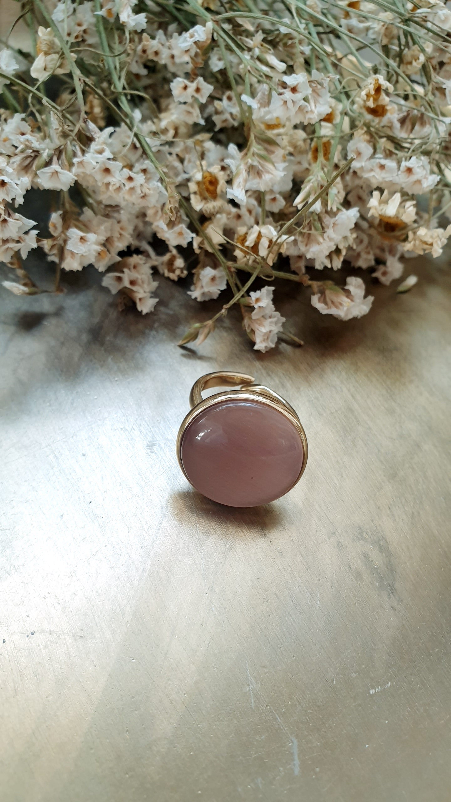 Anello in ottone con pietra