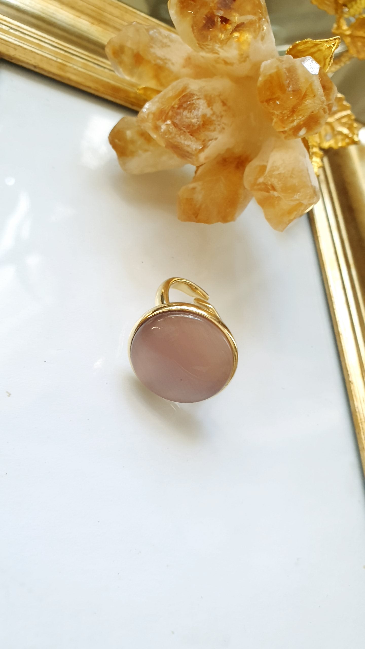 Anello in ottone con pietra