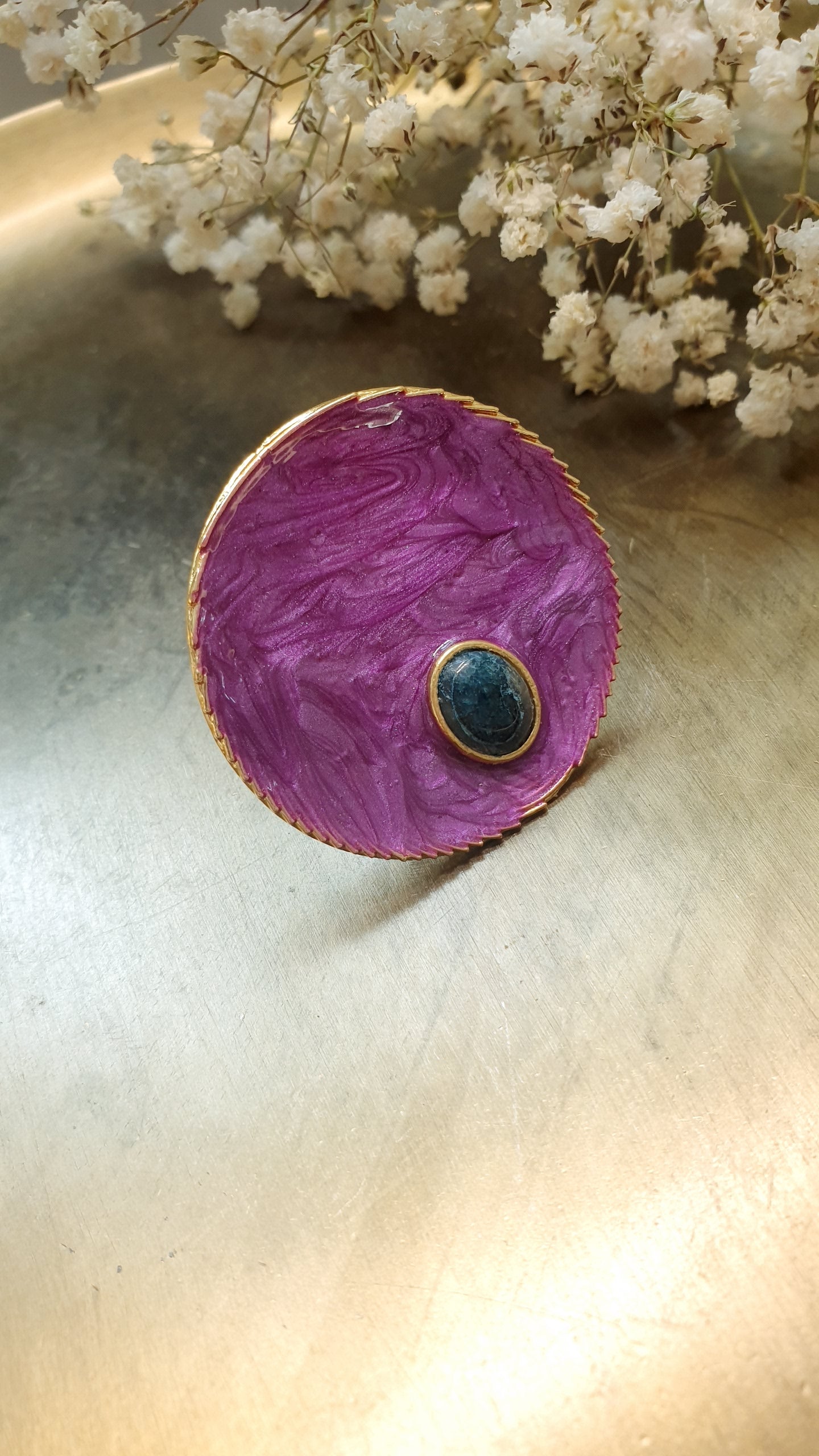 Grande anello in ottone regolabile