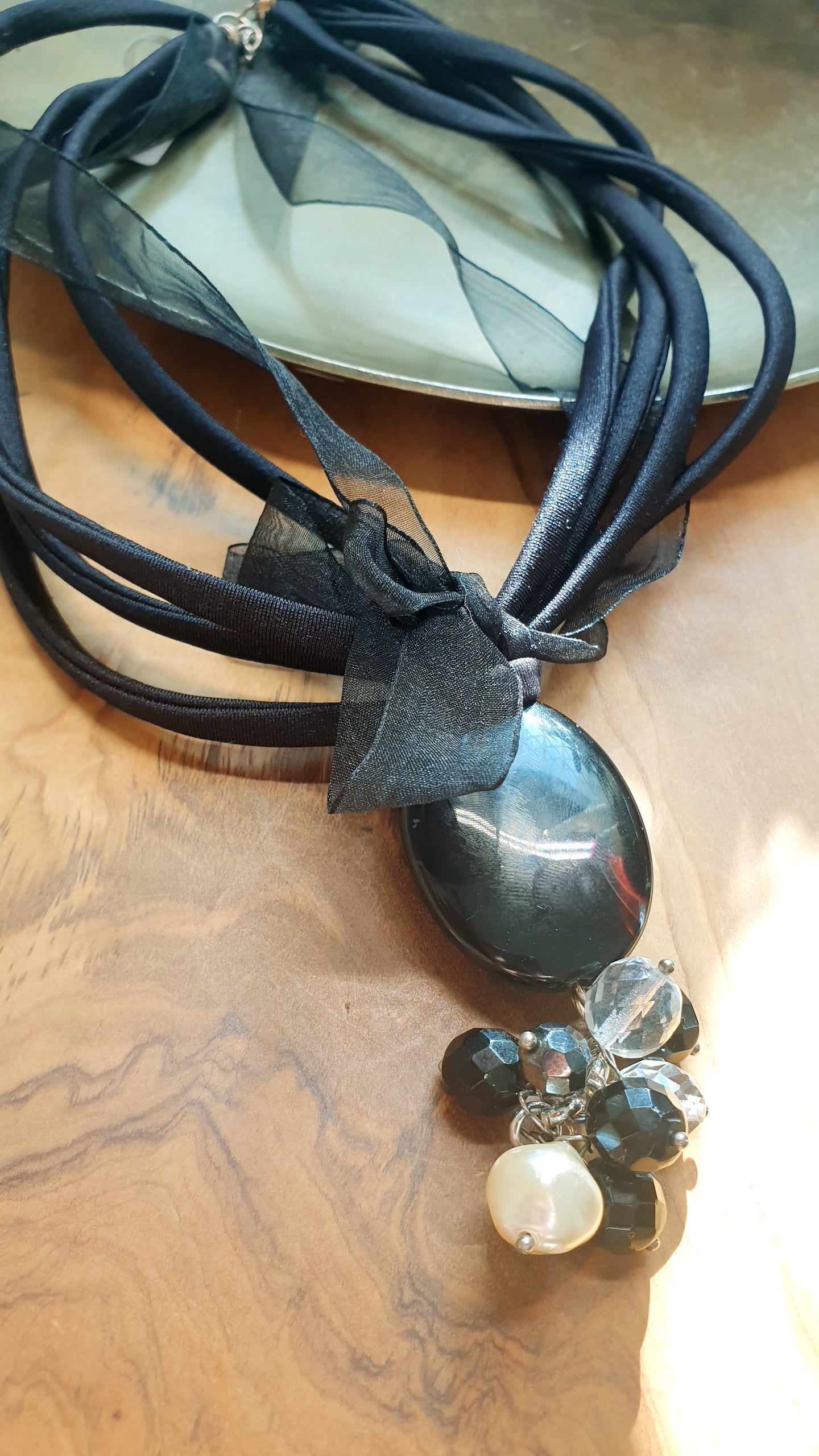 Collana con onice e perle