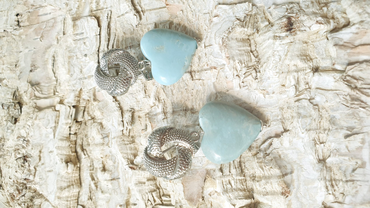 Orecchini in ottone con cuore di agata