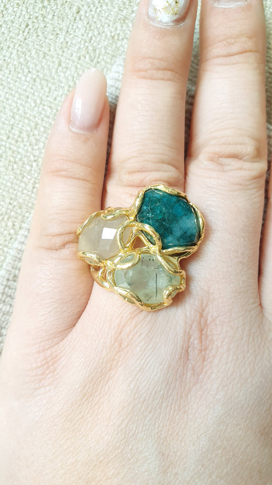 Anello di ottone con pietre vere