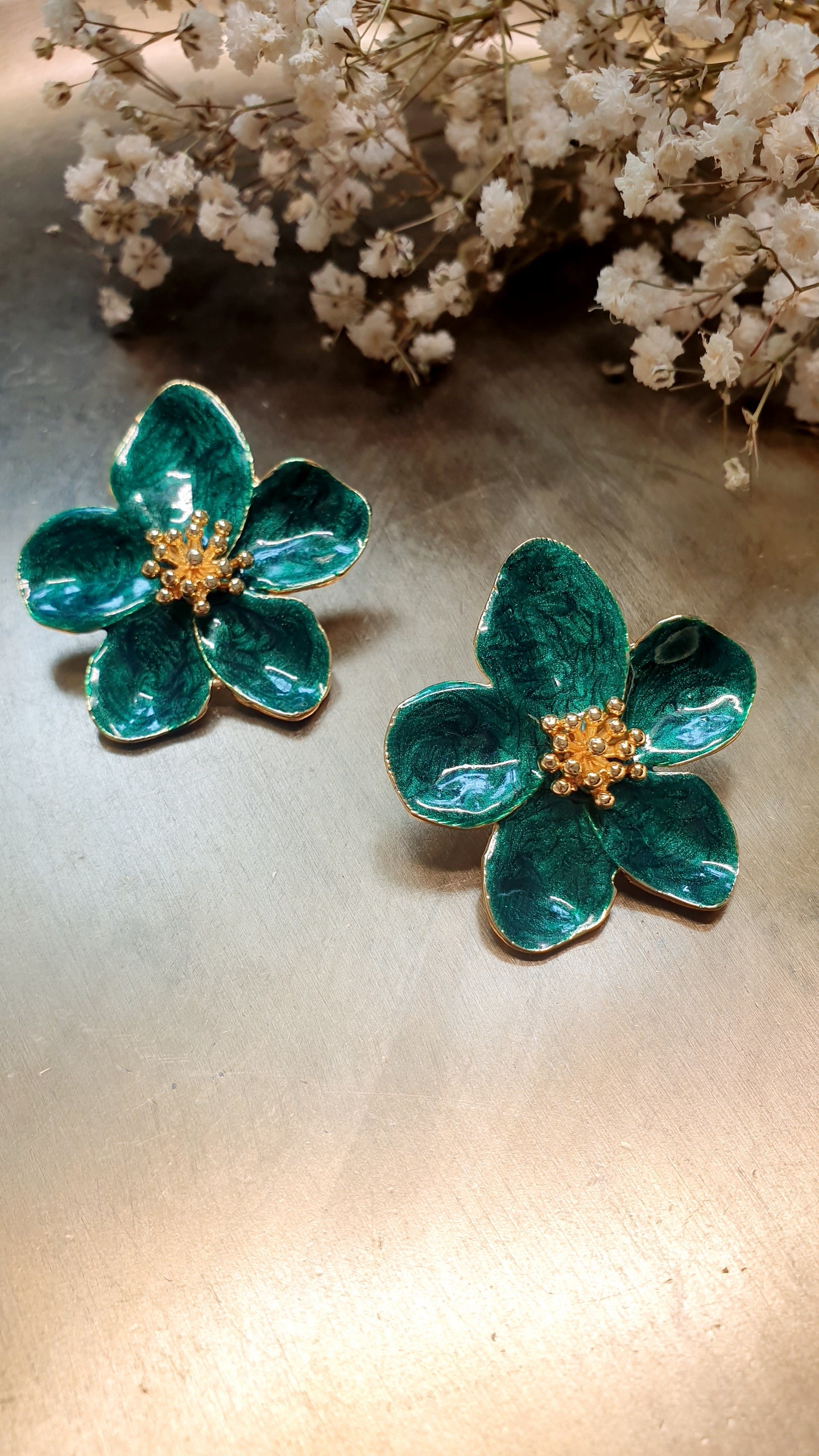 Orecchini in ottone e lacca