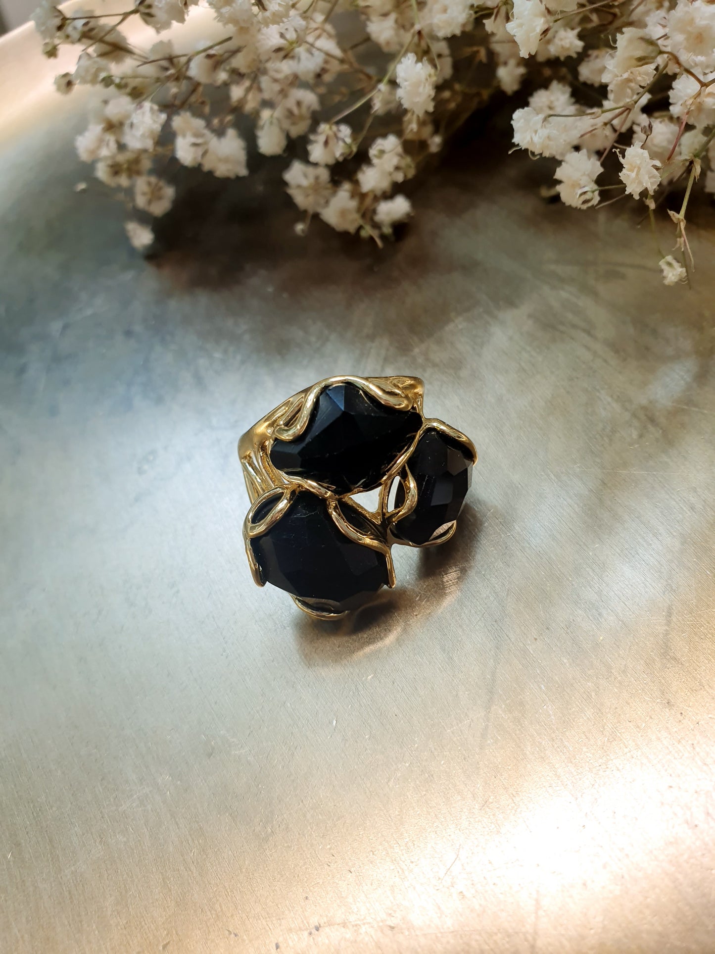 Anello in bronzo con onice