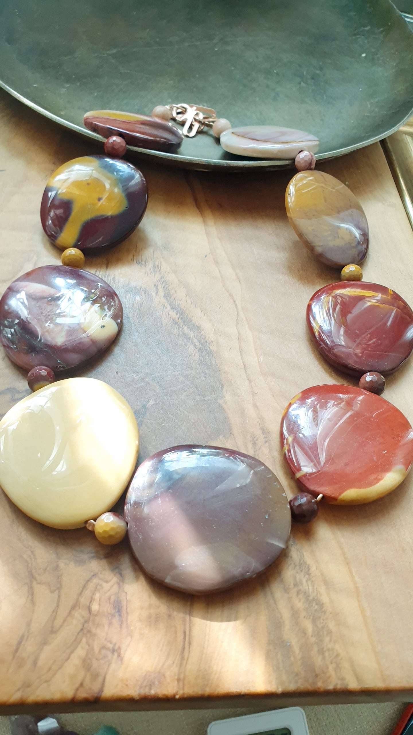 Girocollo in argento con mokaite.
