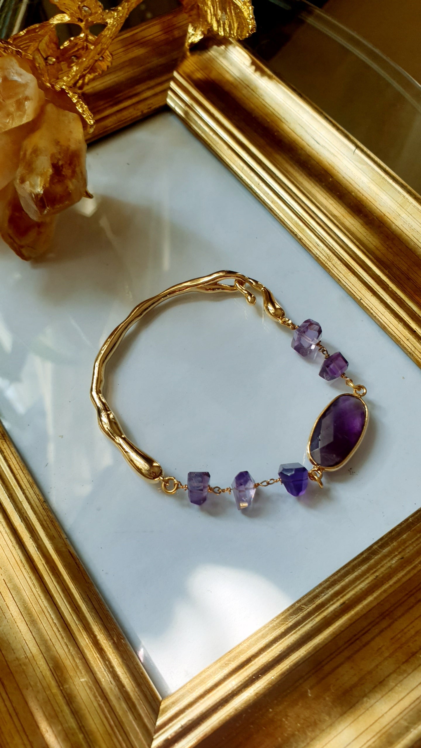 Bracciale in ottone con ametista