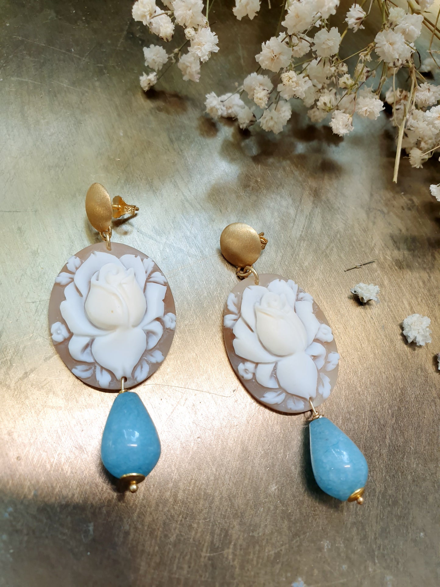 Orecchini  in argento  con cammeo e angelite