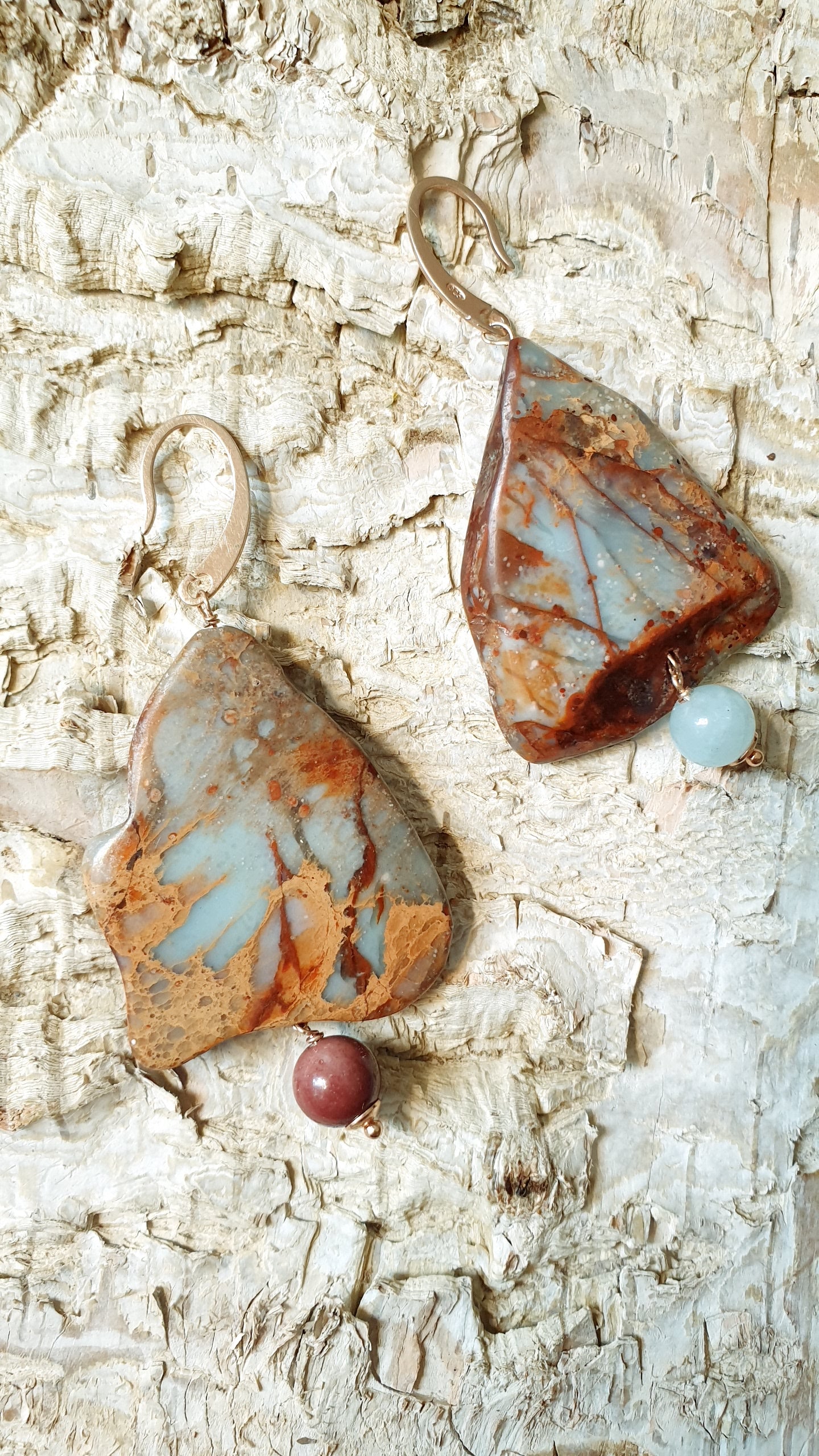 Orecchini di argento con agata terra,mokaite e acquamarina.