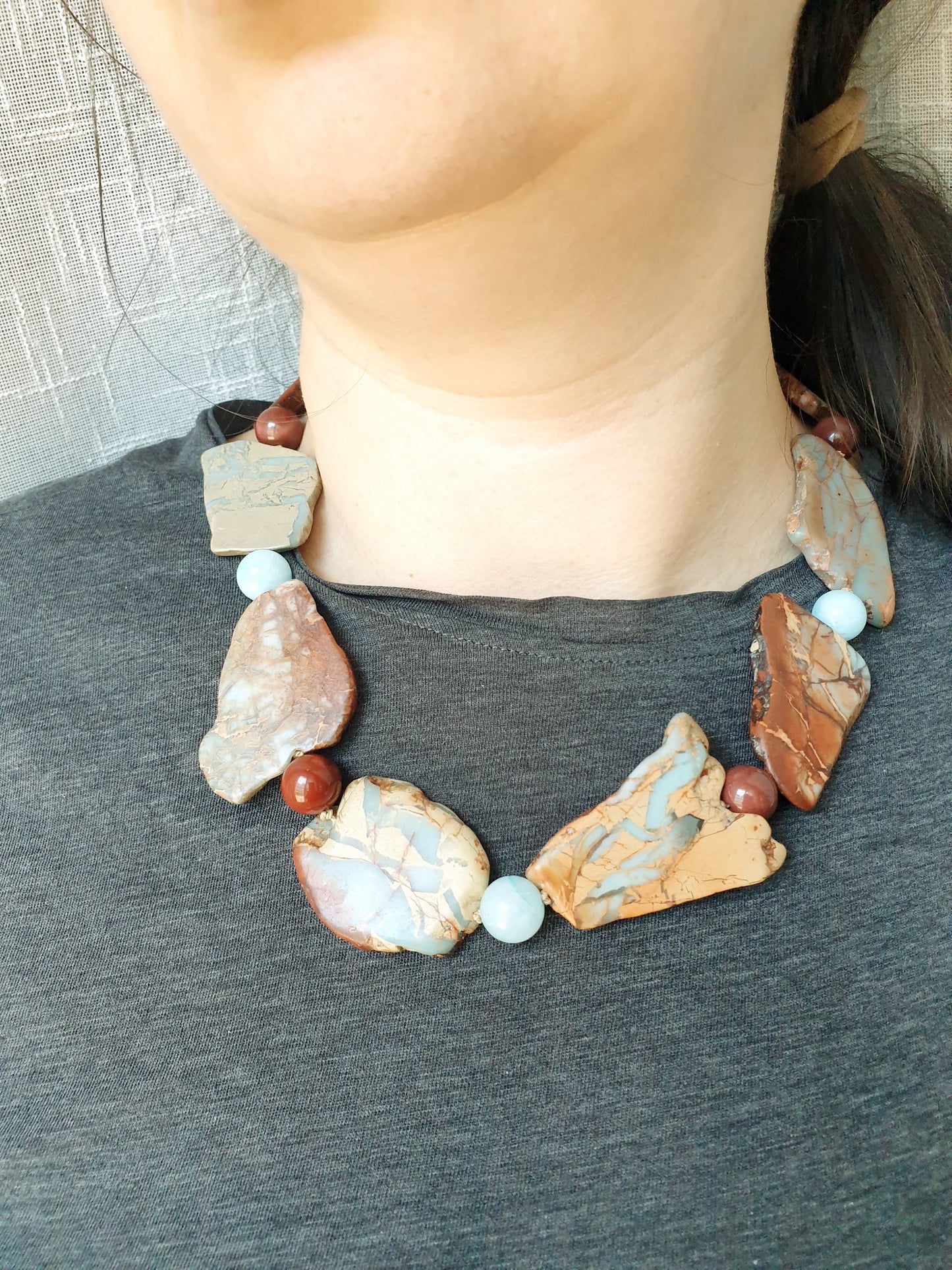 Collana di agata  terra con acquamarina e mokaite
