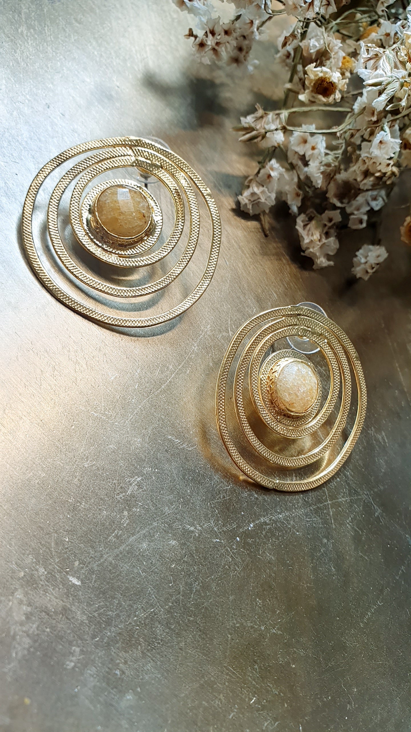Orecchini in ottone con agata