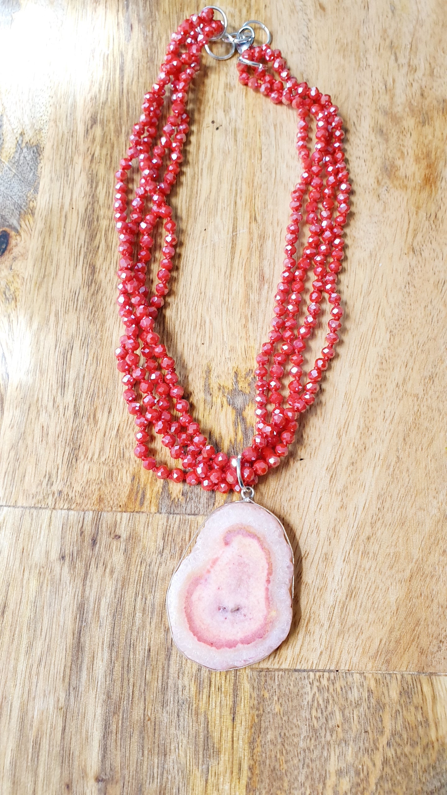 Collana di cristallini e agata