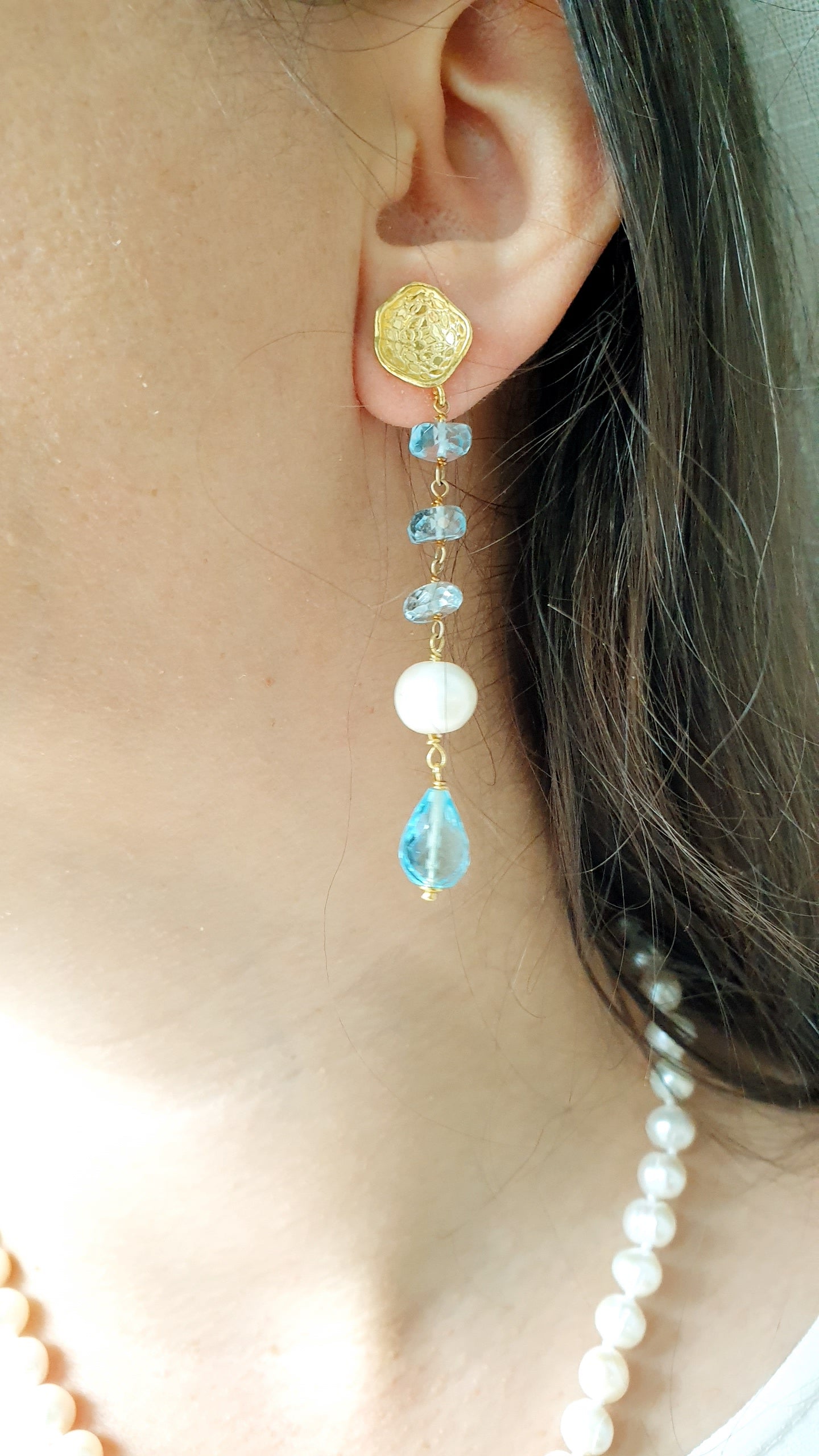 Orecchini in argento con acquanarina e perle