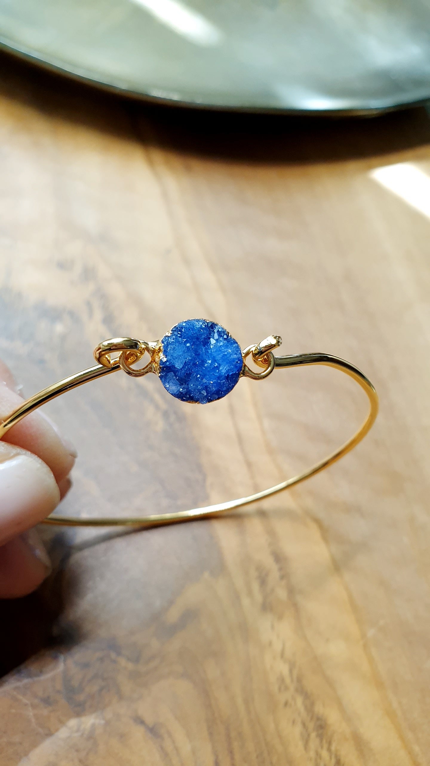 Bracciali placcati oro con druse di quarzo