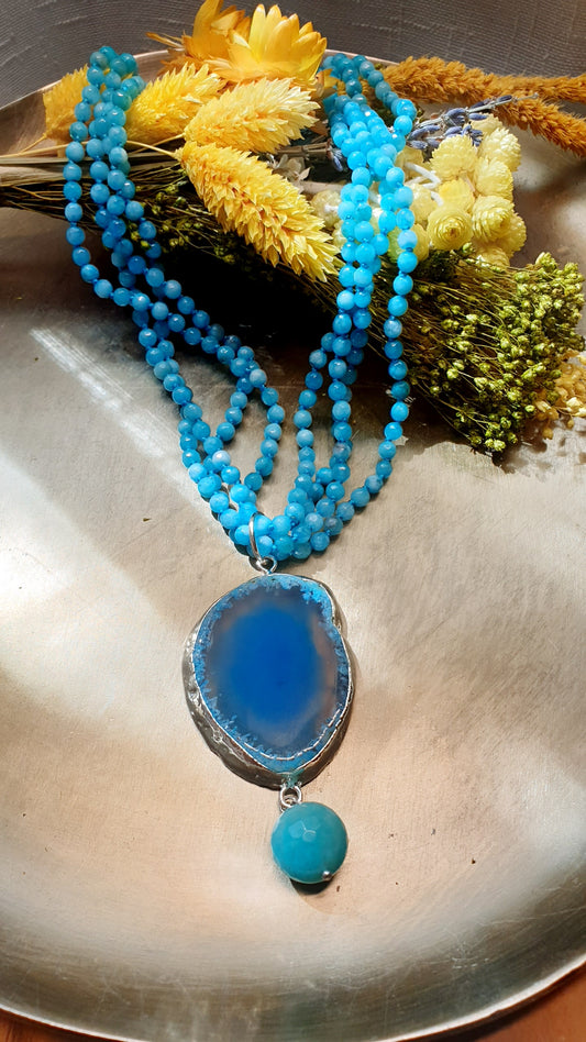 Girocollo di cristallini con agate